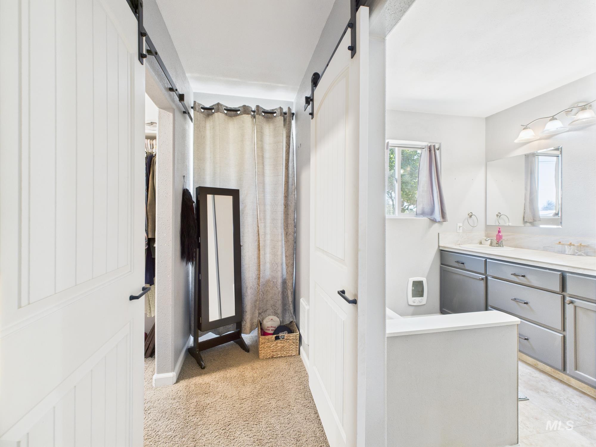 1428 Bryden Ave., Lewiston, Idaho 83501, 4 Bedrooms, 2 Bathrooms, Residential For Sale, Price $399,900,MLS 98972047