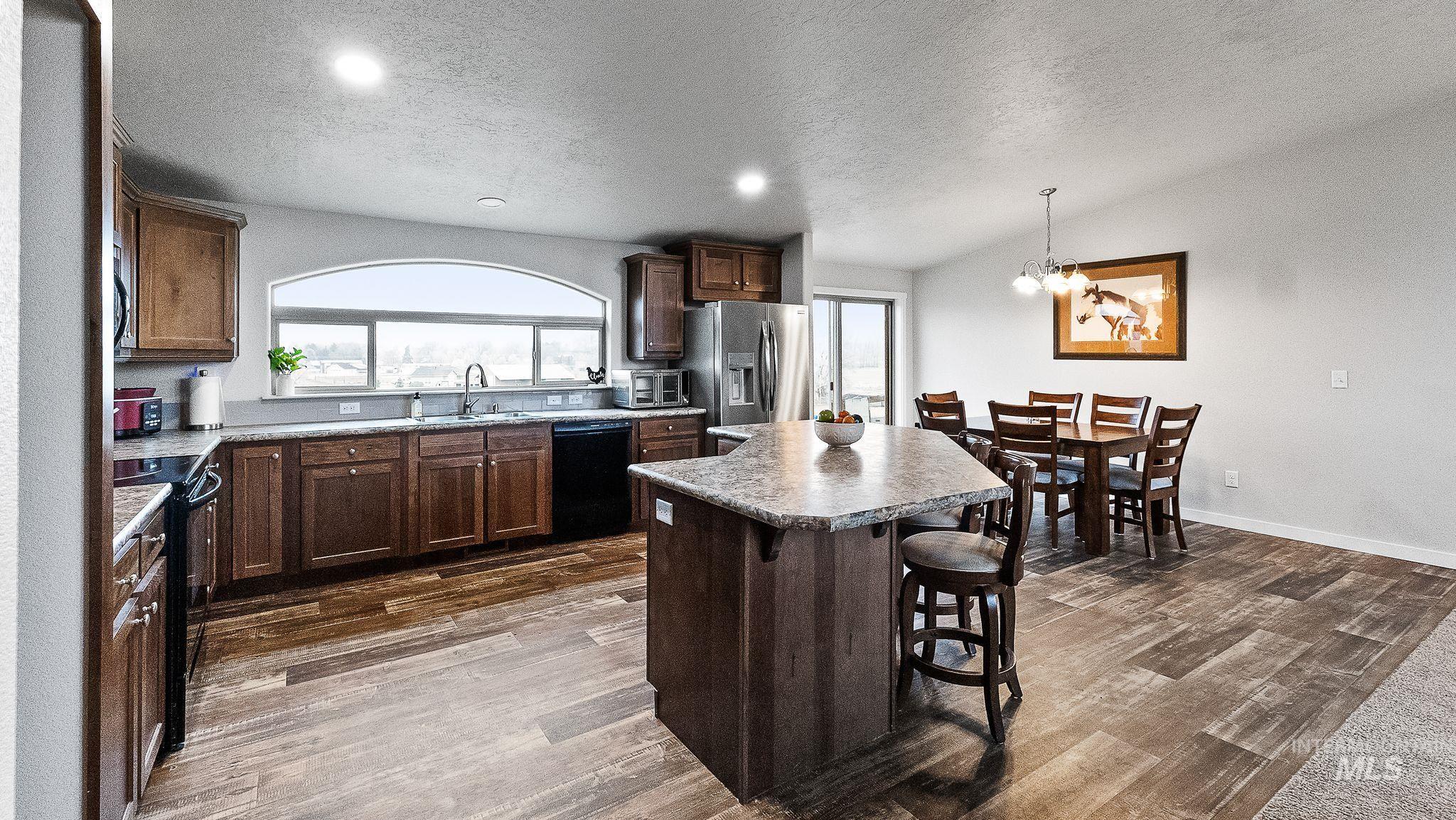 10630 Highway 95, Payette, Idaho 83661, 3 Bedrooms, 2 Bathrooms, Residential For Sale, Price $549,000,MLS 98972050