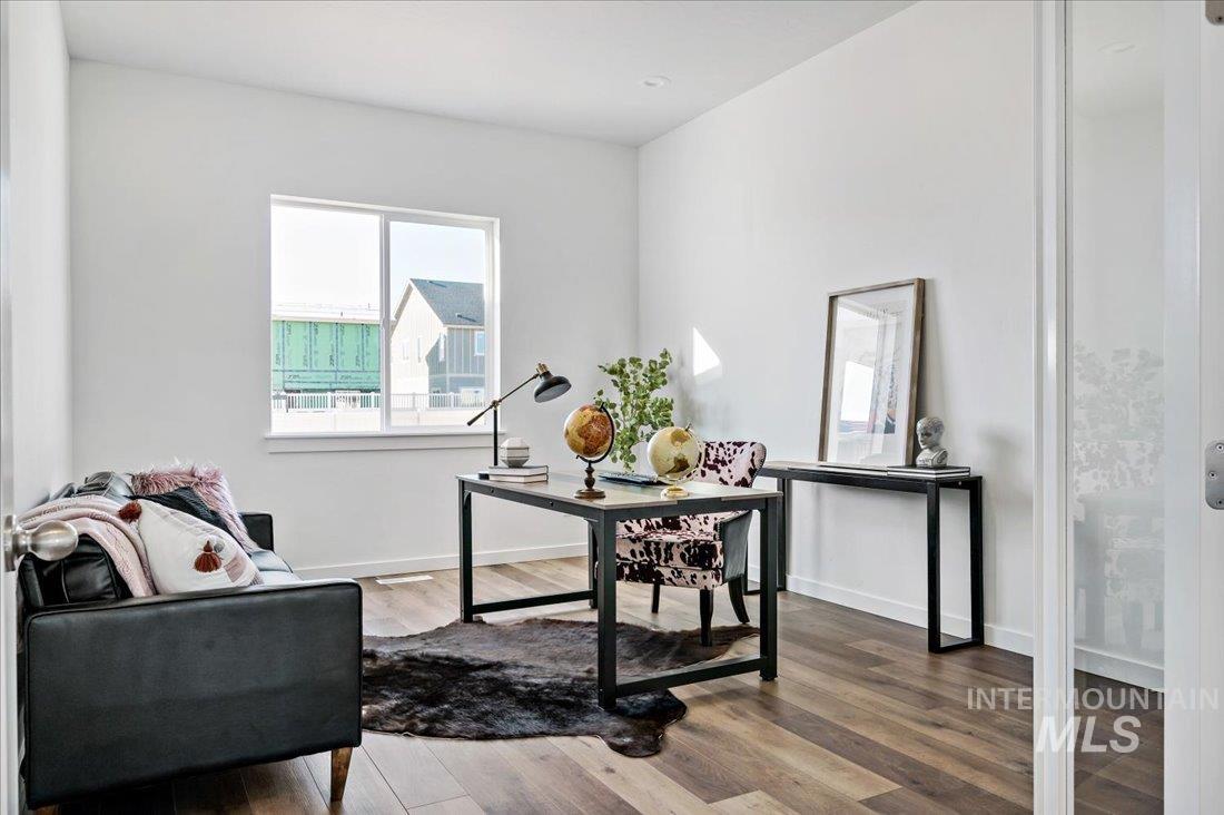 14690 Serenity Point St, Caldwell, Idaho 83607, 5 Bedrooms, 4.5 Bathrooms, Residential For Sale, Price $644,000,MLS 98972057