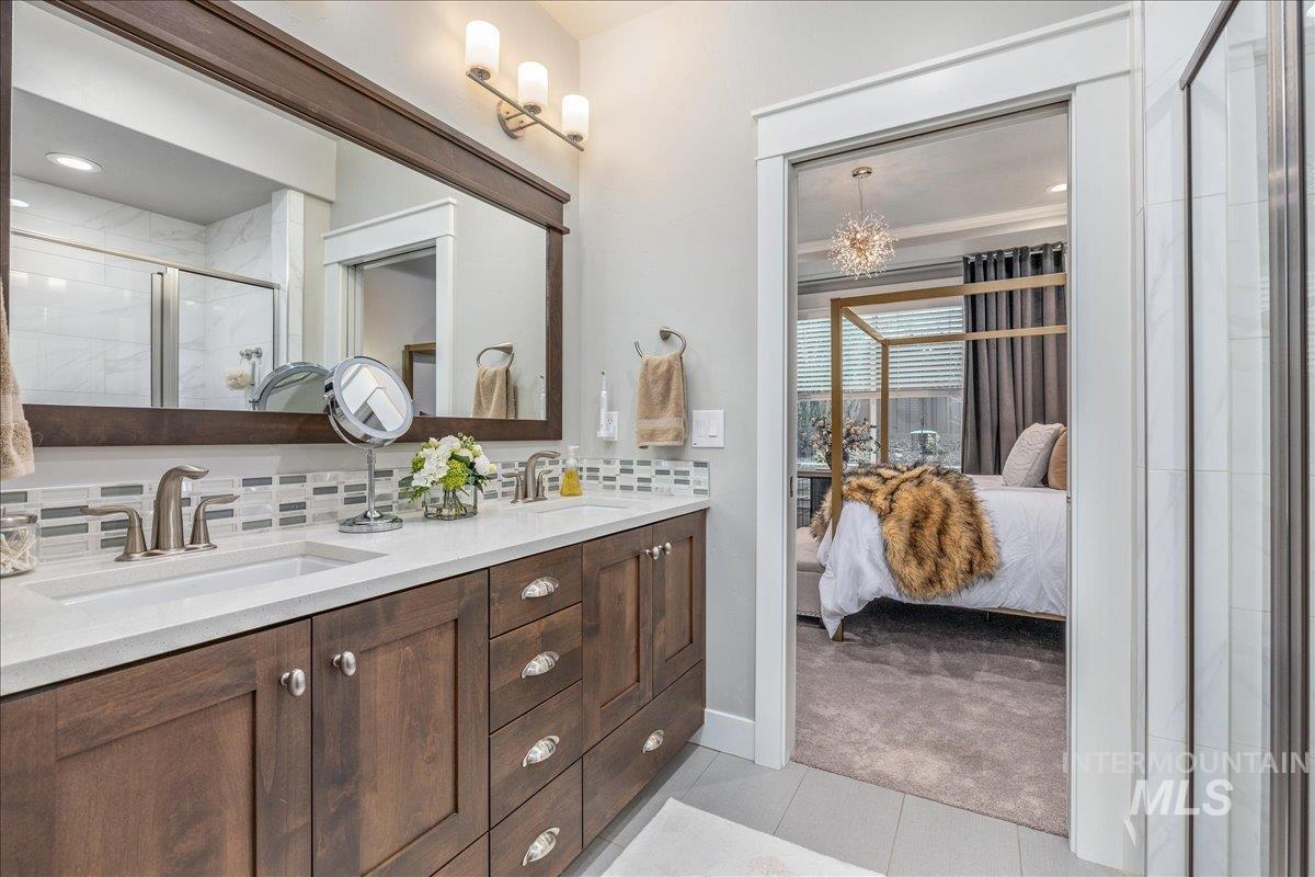 6184 N Borgnine Ln, Meridian, Idaho 83646, 3 Bedrooms, 2 Bathrooms, Residential For Sale, Price $535,000,MLS 98972063