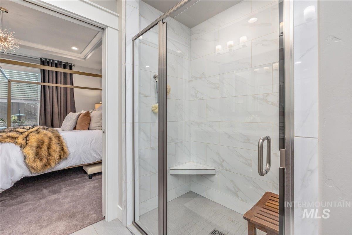 6184 N Borgnine Ln, Meridian, Idaho 83646, 3 Bedrooms, 2 Bathrooms, Residential For Sale, Price $535,000,MLS 98972063