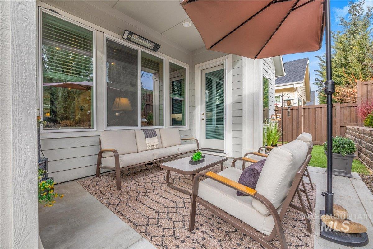 6184 N Borgnine Ln, Meridian, Idaho 83646, 3 Bedrooms, 2 Bathrooms, Residential For Sale, Price $535,000,MLS 98972063