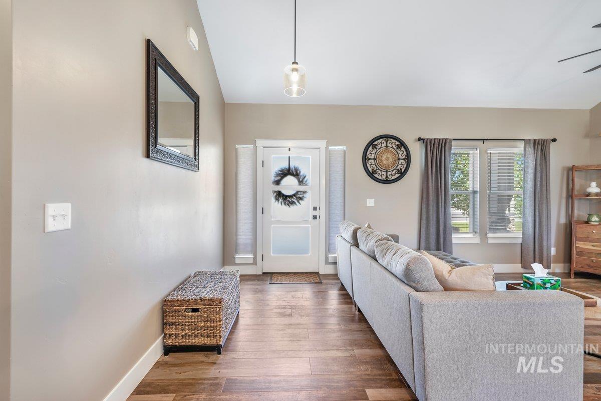 905 Black Mountain Road, Kimberly, Idaho 83341, 3 Bedrooms, 2 Bathrooms, Residential For Sale, Price $425,000,MLS 98972066