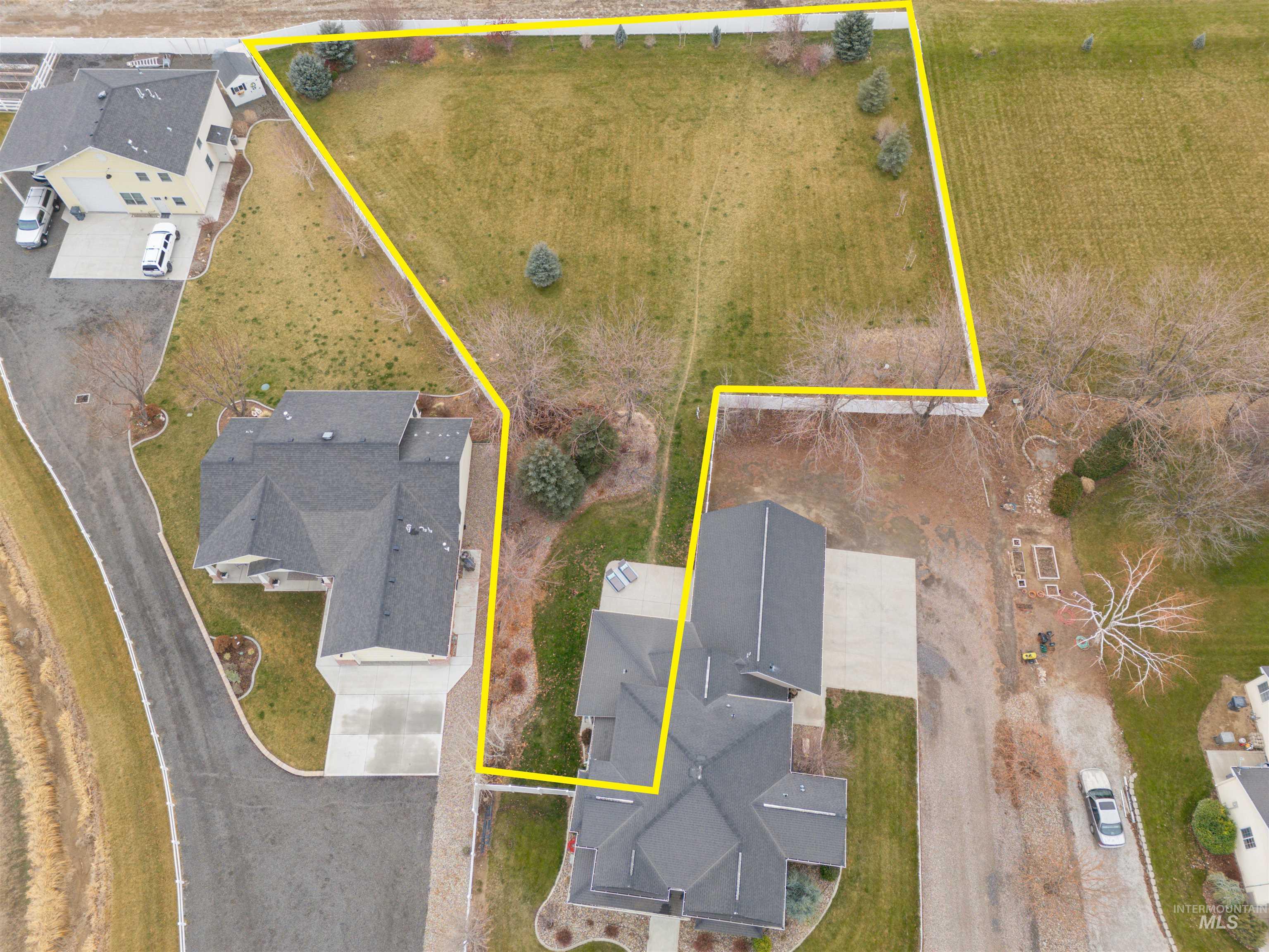 3615 E E 3908 N, Kimberly, Idaho 83341-5113, 3 Bedrooms, 2.5 Bathrooms, Residential For Sale, Price $715,000,MLS 98972067