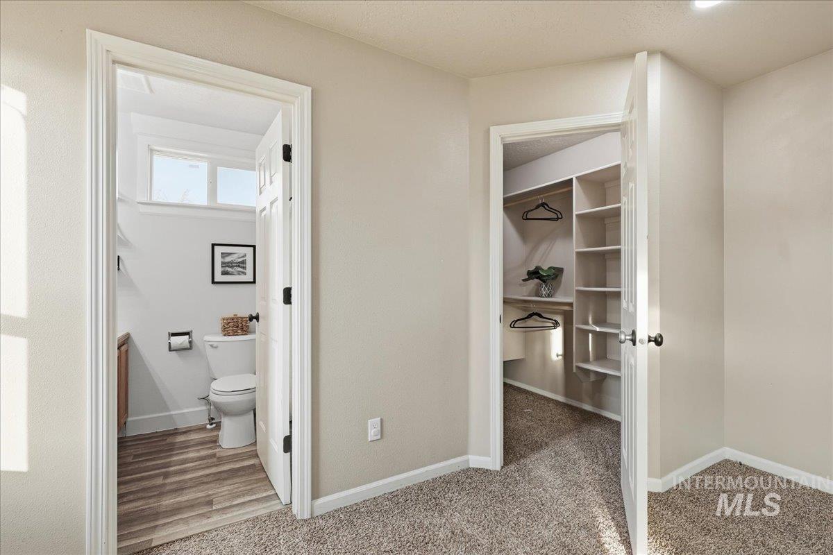 1227 S Cassia Pl., Nampa, Idaho 83686, 3 Bedrooms, 2 Bathrooms, Residential For Sale, Price $370,000,MLS 98972068