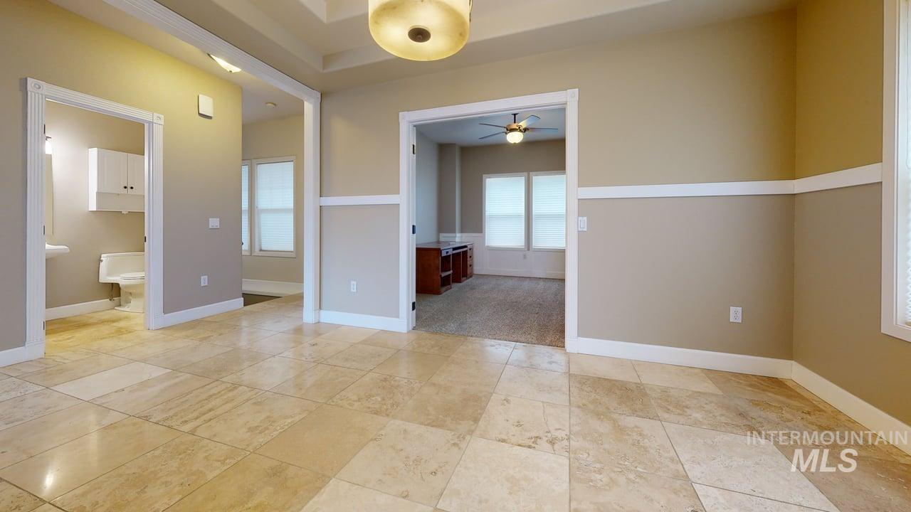 3473 Elks Drive, Lewiston, Idaho 83501, 5 Bedrooms, 2.5 Bathrooms, Residential For Sale, Price $635,000,MLS 98972070