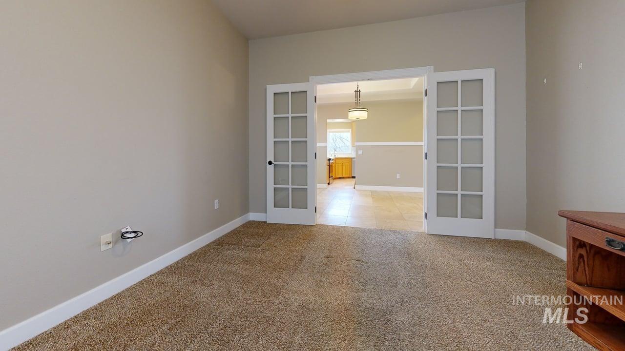 3473 Elks Drive, Lewiston, Idaho 83501, 6 Bedrooms, 3.5 Bathrooms, Residential For Sale, Price $635,000,MLS 98972070