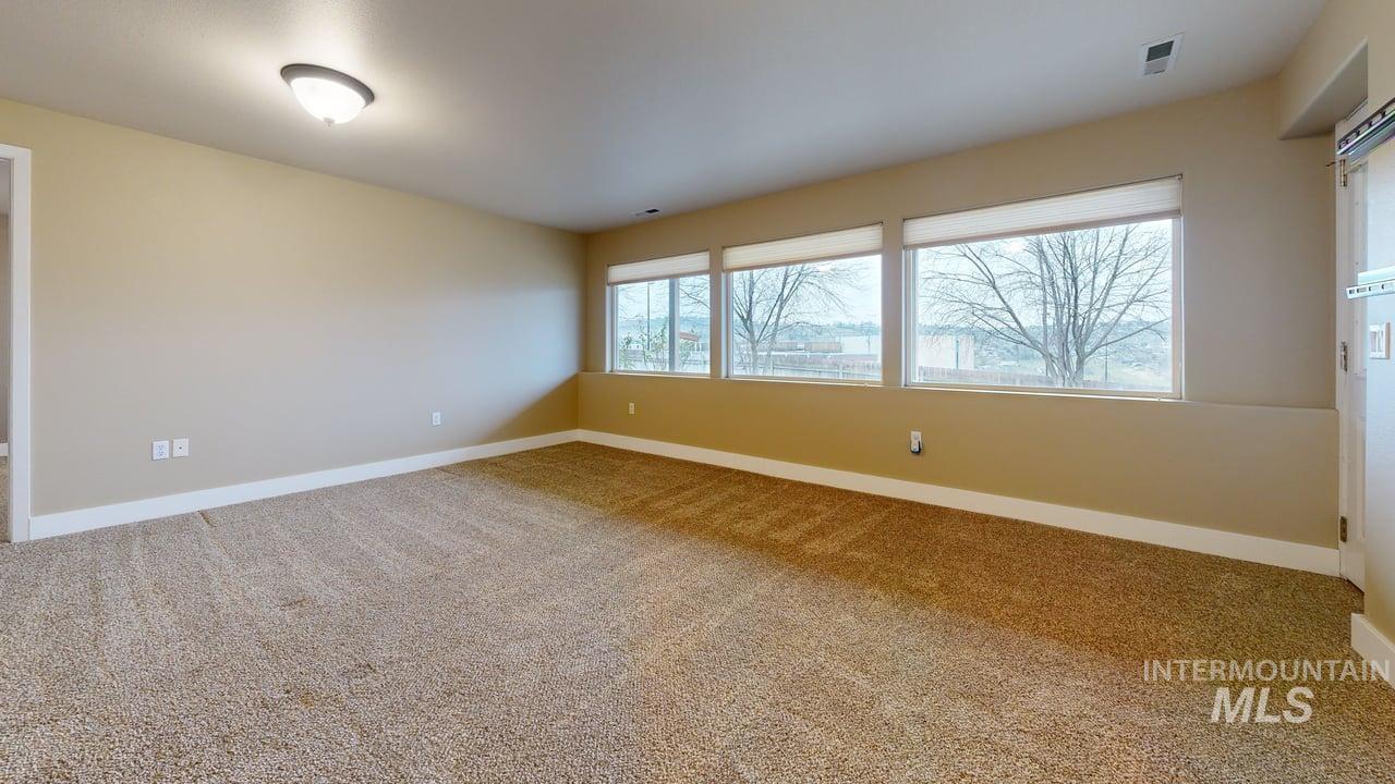 3473 Elks Drive, Lewiston, Idaho 83501, 6 Bedrooms, 3.5 Bathrooms, Residential For Sale, Price $635,000,MLS 98972070