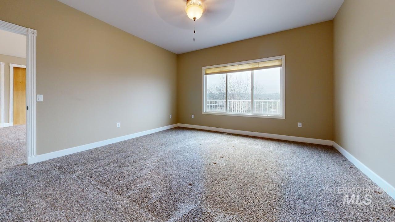 3473 Elks Drive, Lewiston, Idaho 83501, 6 Bedrooms, 3.5 Bathrooms, Residential For Sale, Price $635,000,MLS 98972070