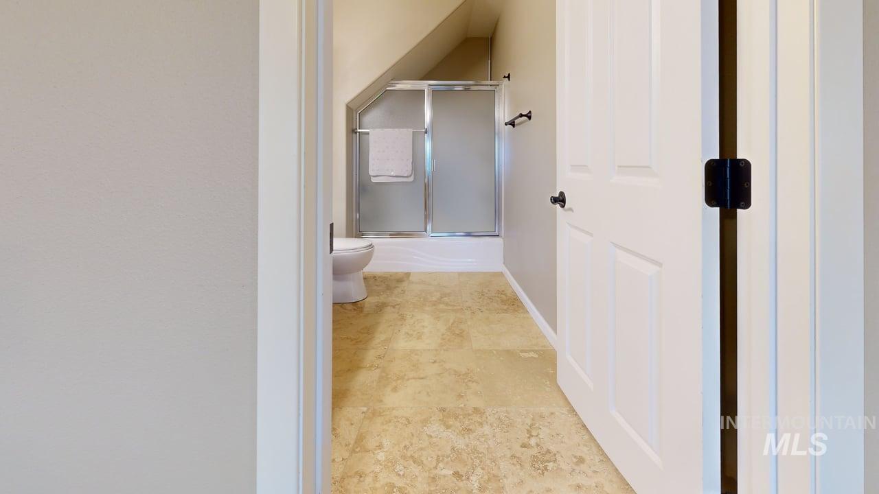 3473 Elks Drive, Lewiston, Idaho 83501, 6 Bedrooms, 3.5 Bathrooms, Residential For Sale, Price $635,000,MLS 98972070