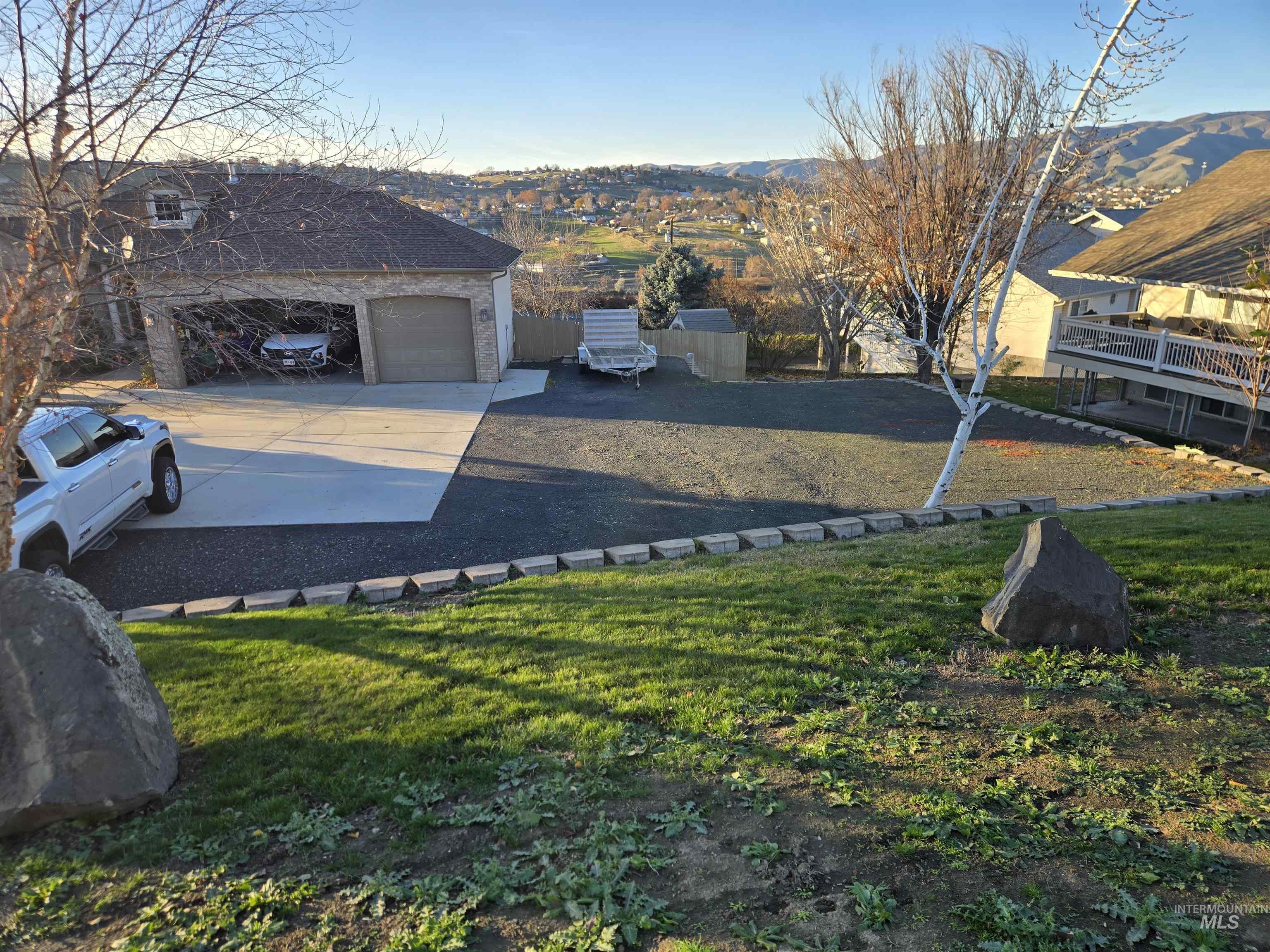3473 Elks Drive, Lewiston, Idaho 83501, 5 Bedrooms, 2.5 Bathrooms, Residential For Sale, Price $635,000,MLS 98972070