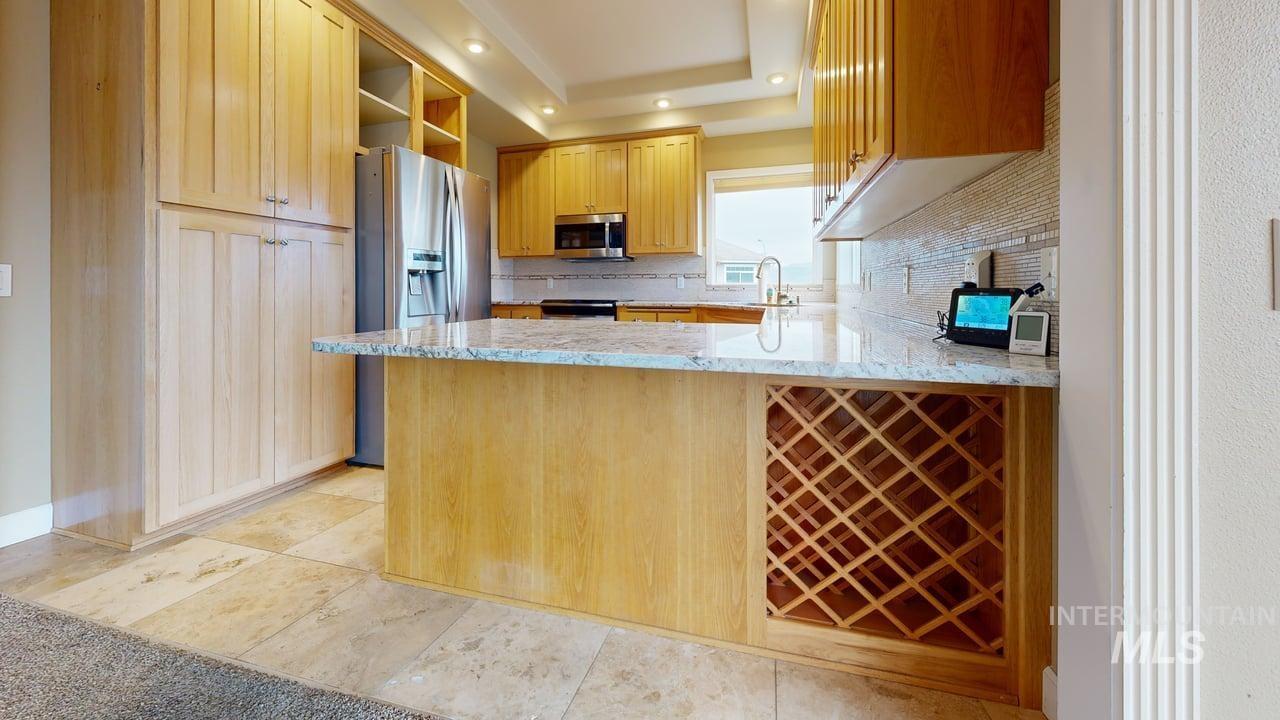 3473 Elks Drive, Lewiston, Idaho 83501, 5 Bedrooms, 2.5 Bathrooms, Residential For Sale, Price $635,000,MLS 98972070