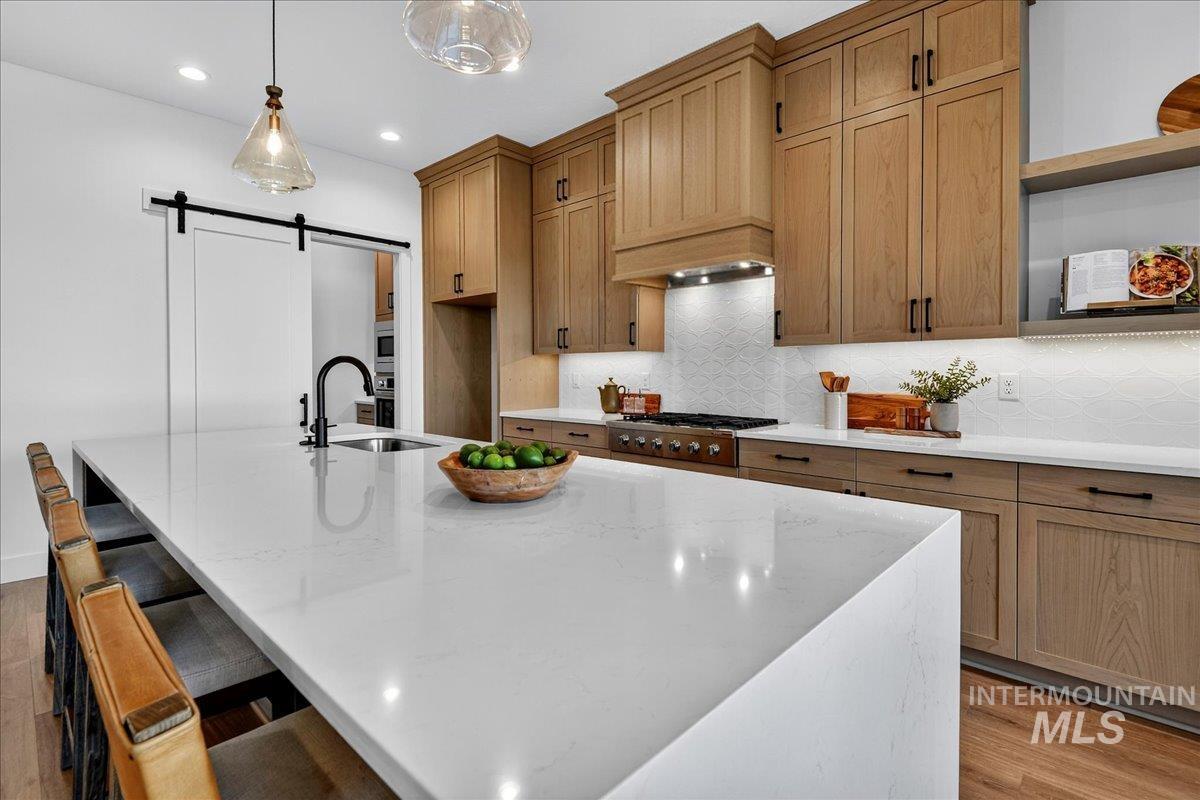 7714 W Flathead Lake St., Eagle, Idaho 83616, 4 Bedrooms, 3.5 Bathrooms, Residential For Sale, Price $924,900,MLS 98972072