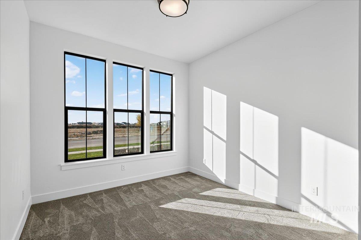 7714 W Flathead Lake St., Eagle, Idaho 83616, 4 Bedrooms, 3.5 Bathrooms, Residential For Sale, Price $924,900,MLS 98972072