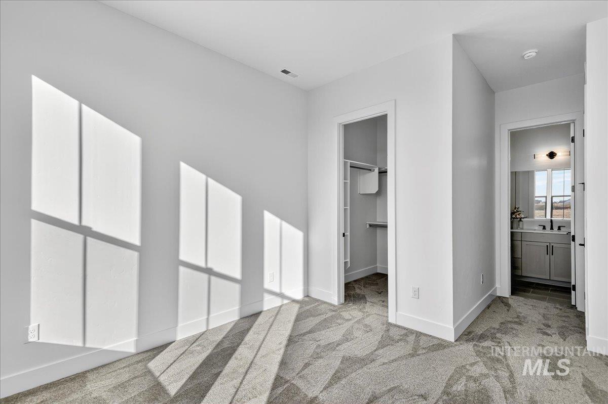 7714 W Flathead Lake St., Eagle, Idaho 83616, 4 Bedrooms, 3.5 Bathrooms, Residential For Sale, Price $924,900,MLS 98972072