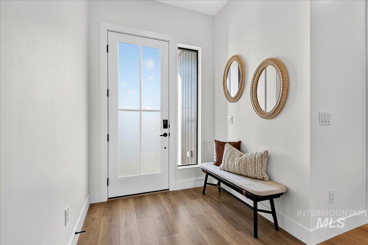 7714 W Flathead Lake St., Eagle, Idaho 83616, 4 Bedrooms, 3.5 Bathrooms, Residential For Sale, Price $914,900, 98972072