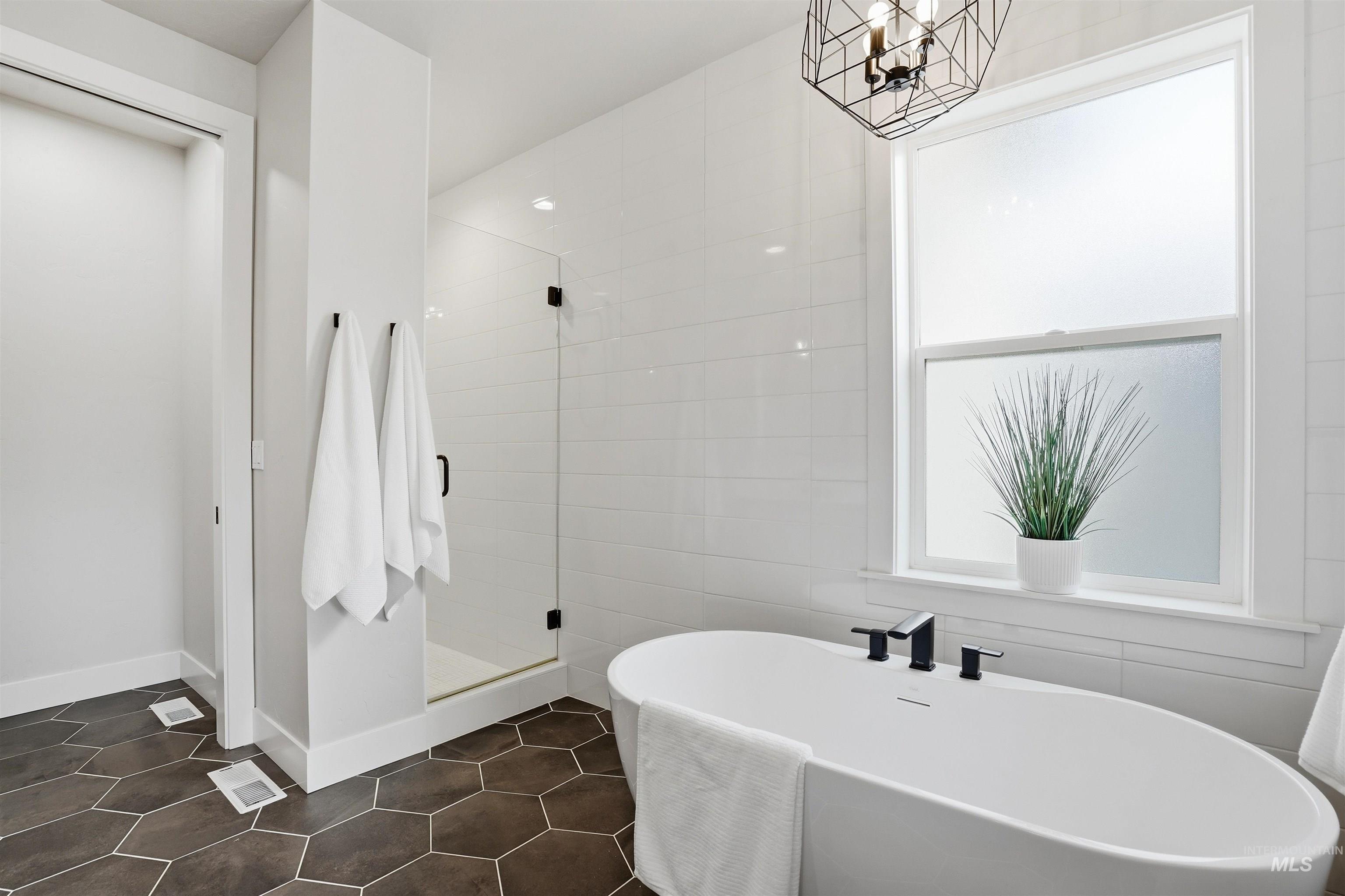 691 E Sicily Drive, Meridian, Idaho 83642, 4 Bedrooms, 2.5 Bathrooms, Residential For Sale, Price $815,000,MLS 98972073