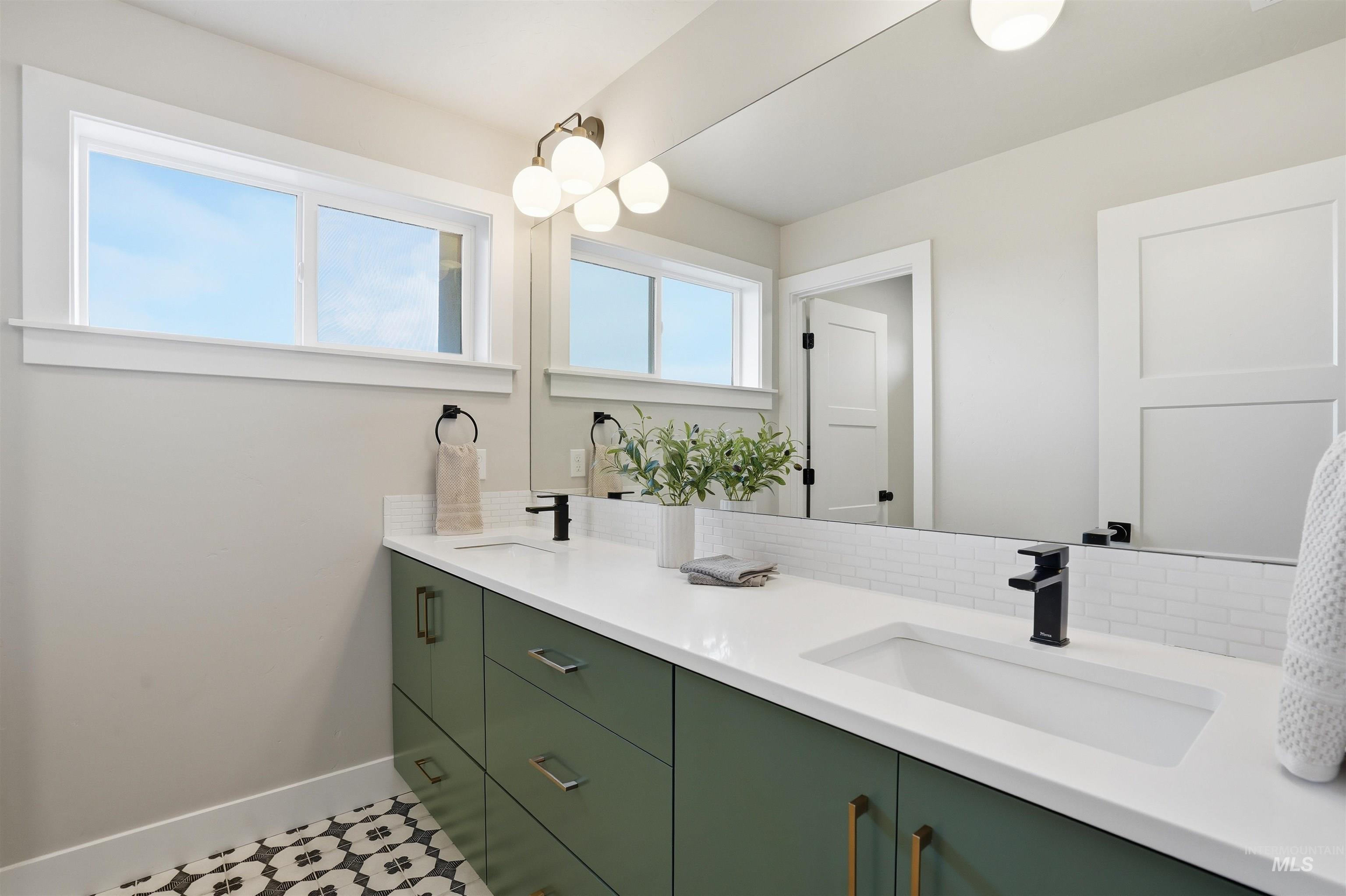 691 E Sicily Drive, Meridian, Idaho 83642, 4 Bedrooms, 2.5 Bathrooms, Residential For Sale, Price $815,000,MLS 98972073