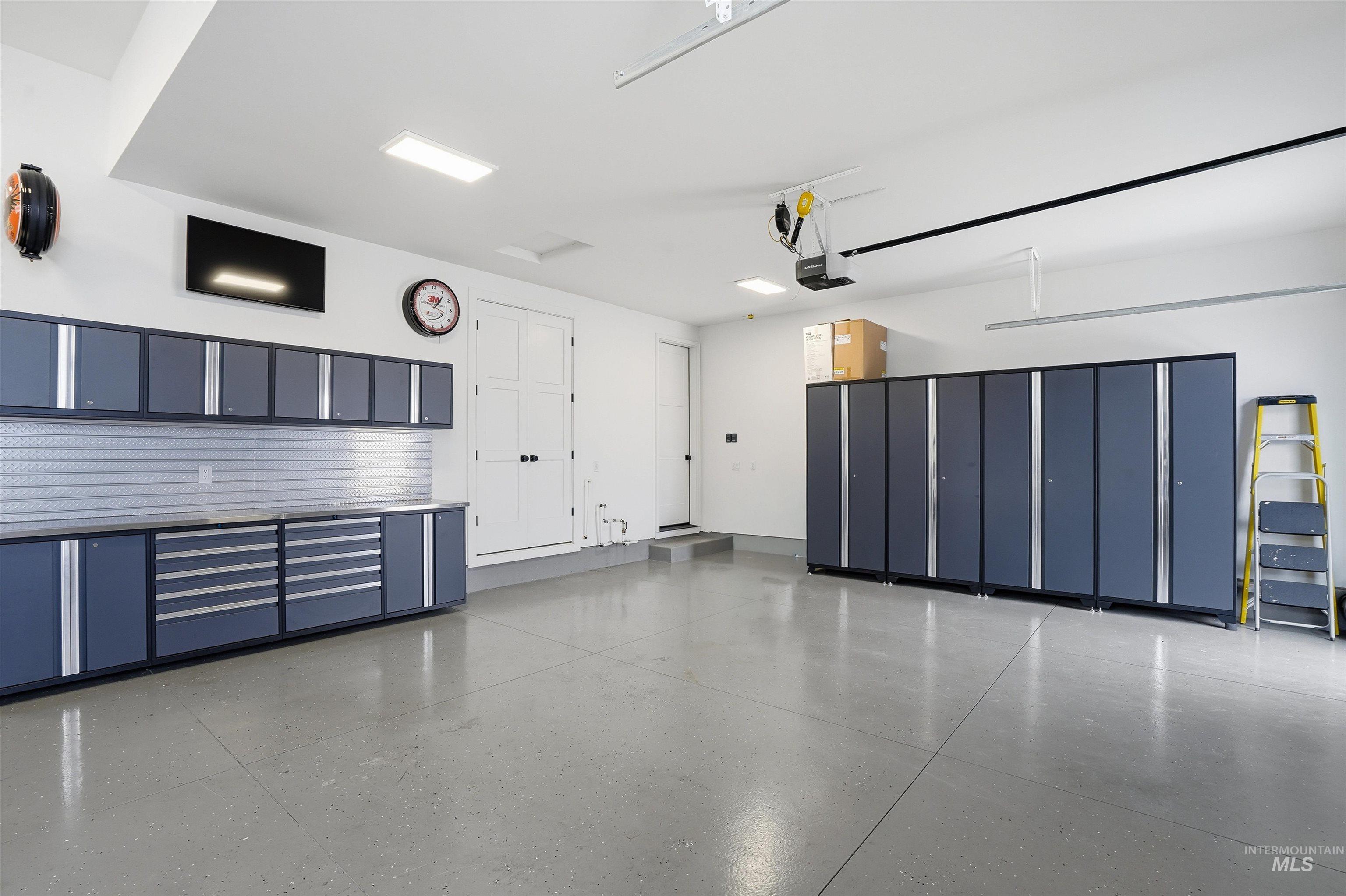 691 E Sicily Drive, Meridian, Idaho 83642, 4 Bedrooms, 2.5 Bathrooms, Residential For Sale, Price $815,000,MLS 98972073