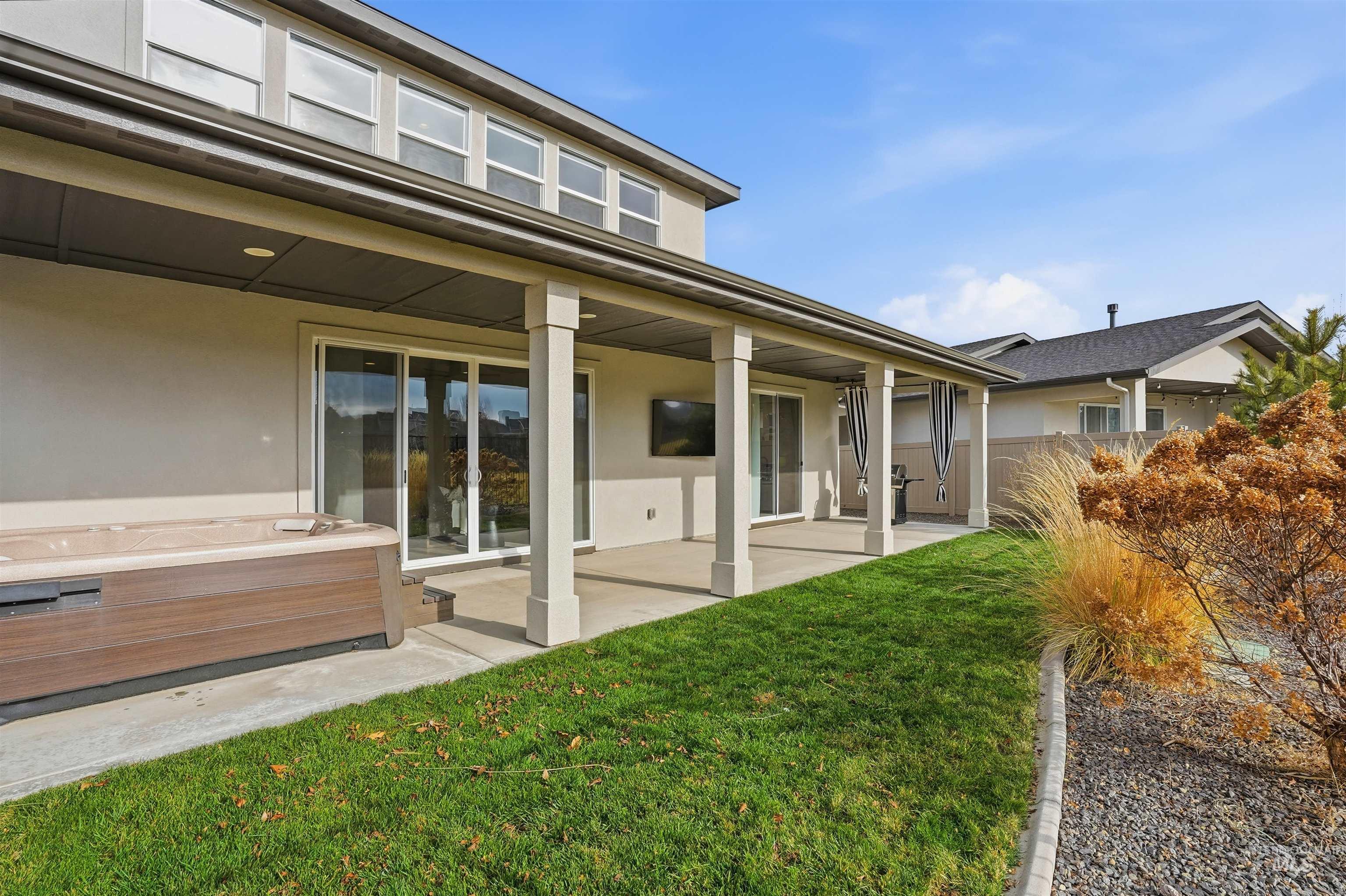 691 E Sicily Drive, Meridian, Idaho 83642, 4 Bedrooms, 2.5 Bathrooms, Residential For Sale, Price $815,000,MLS 98972073