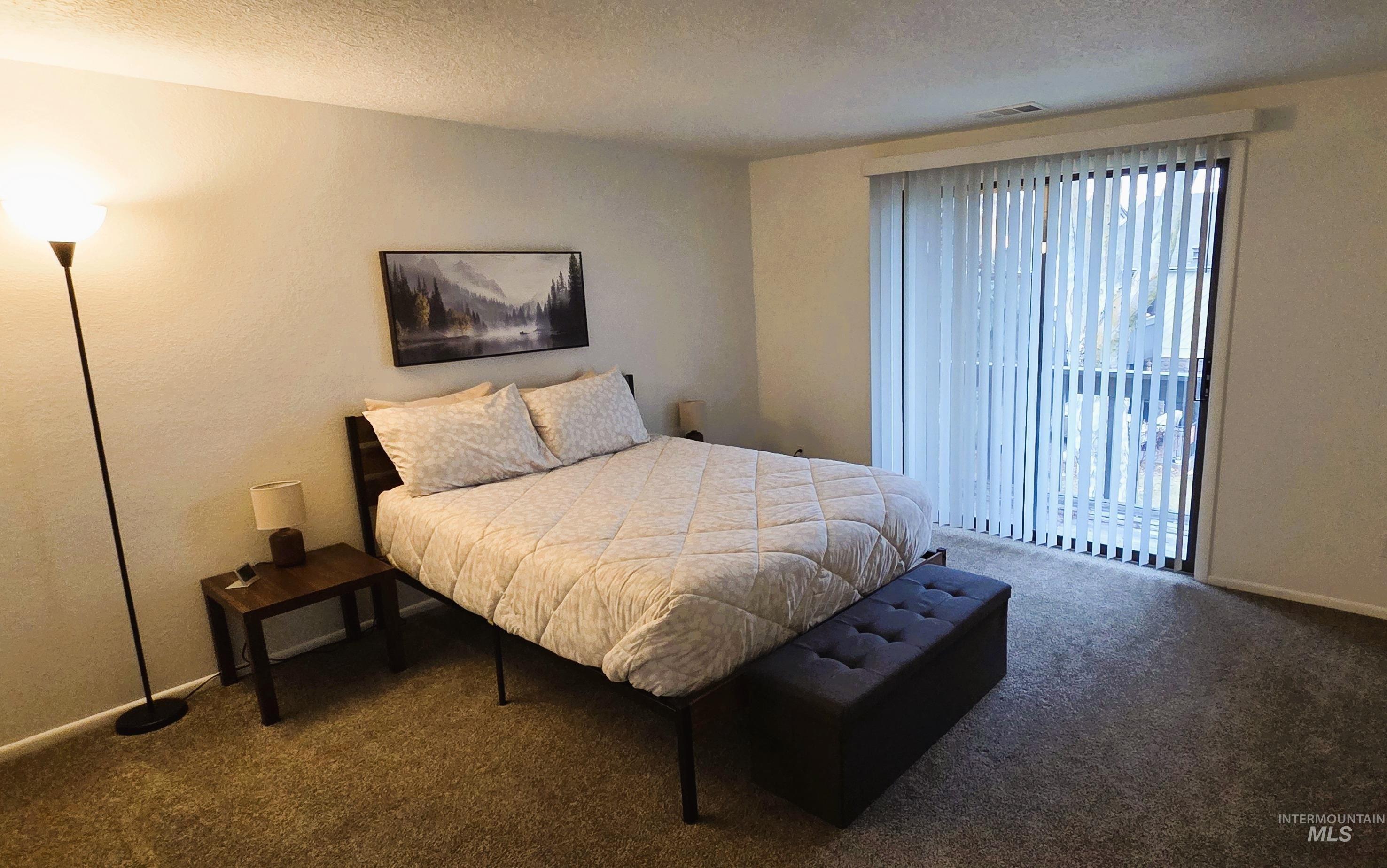 1033 Camelot, Boise, Idaho 83704, 3 Bedrooms, 2.5 Bathrooms, Residential For Sale, Price $439,000,MLS 98972074