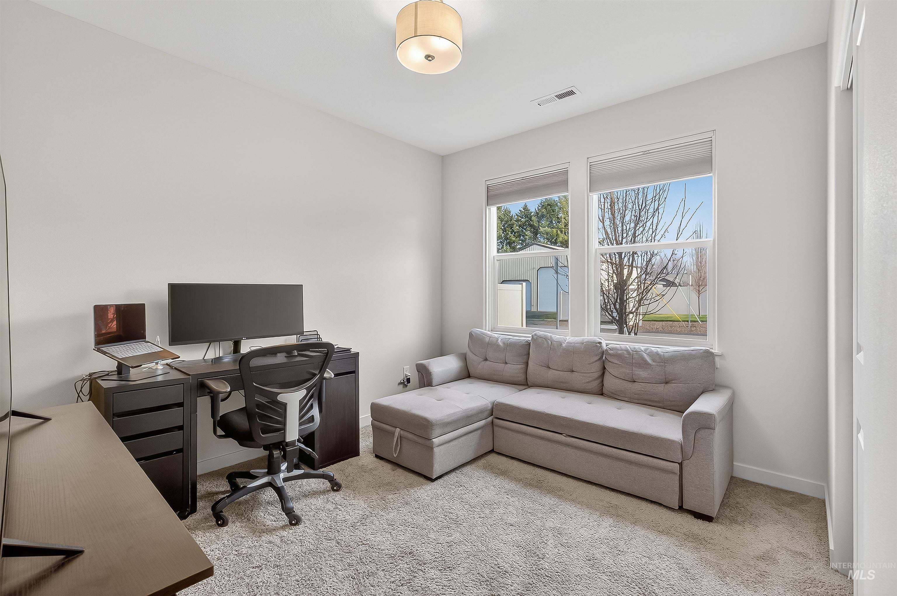 2418 Legacy Court, Clarkston, Washington 99403, 3 Bedrooms, 2 Bathrooms, Residential For Sale, Price $415,000,MLS 98972075