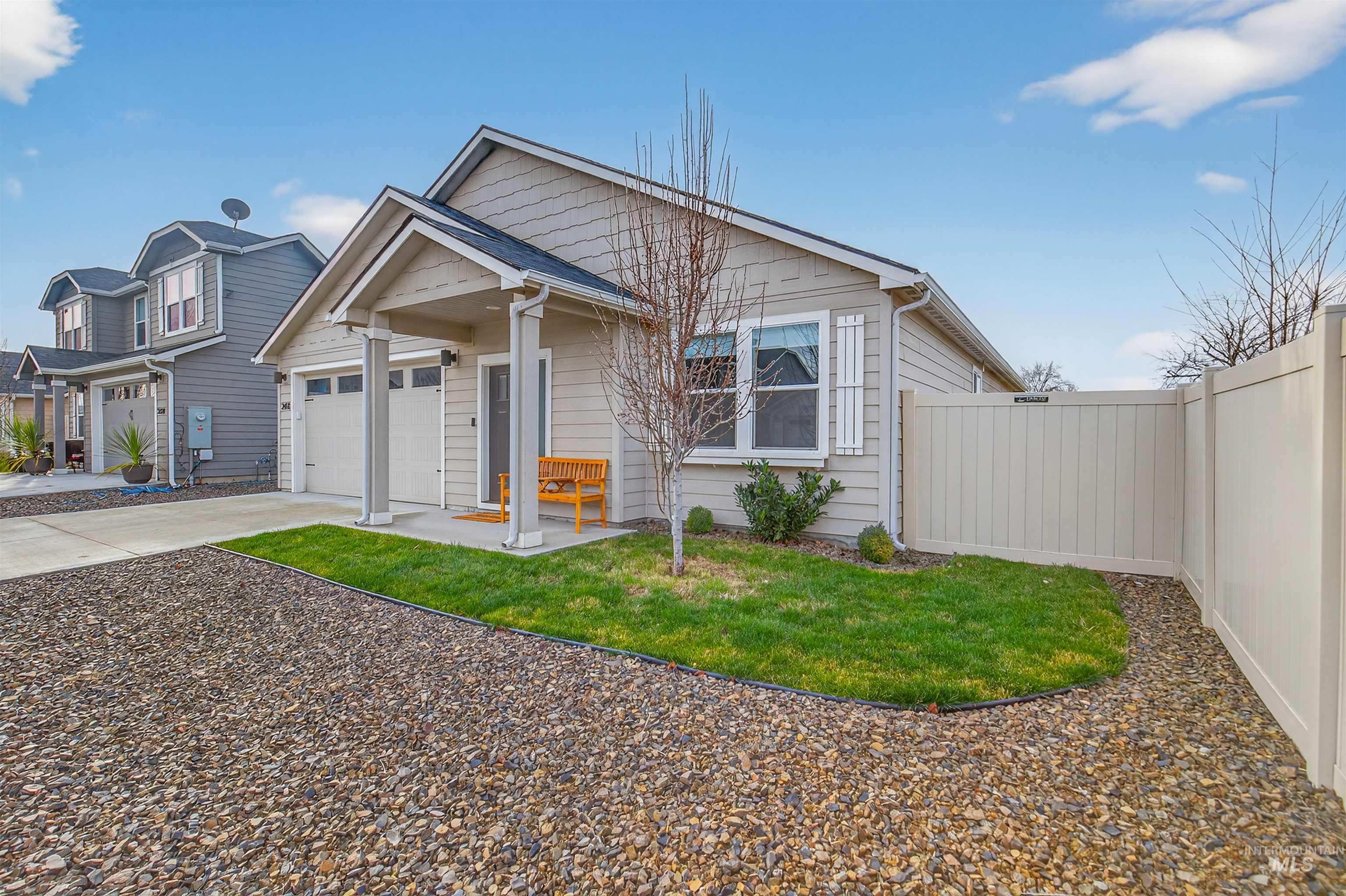 2418 Legacy Court, Clarkston, Washington 99403, 3 Bedrooms, 2 Bathrooms, Residential For Sale, Price $415,000,MLS 98972075