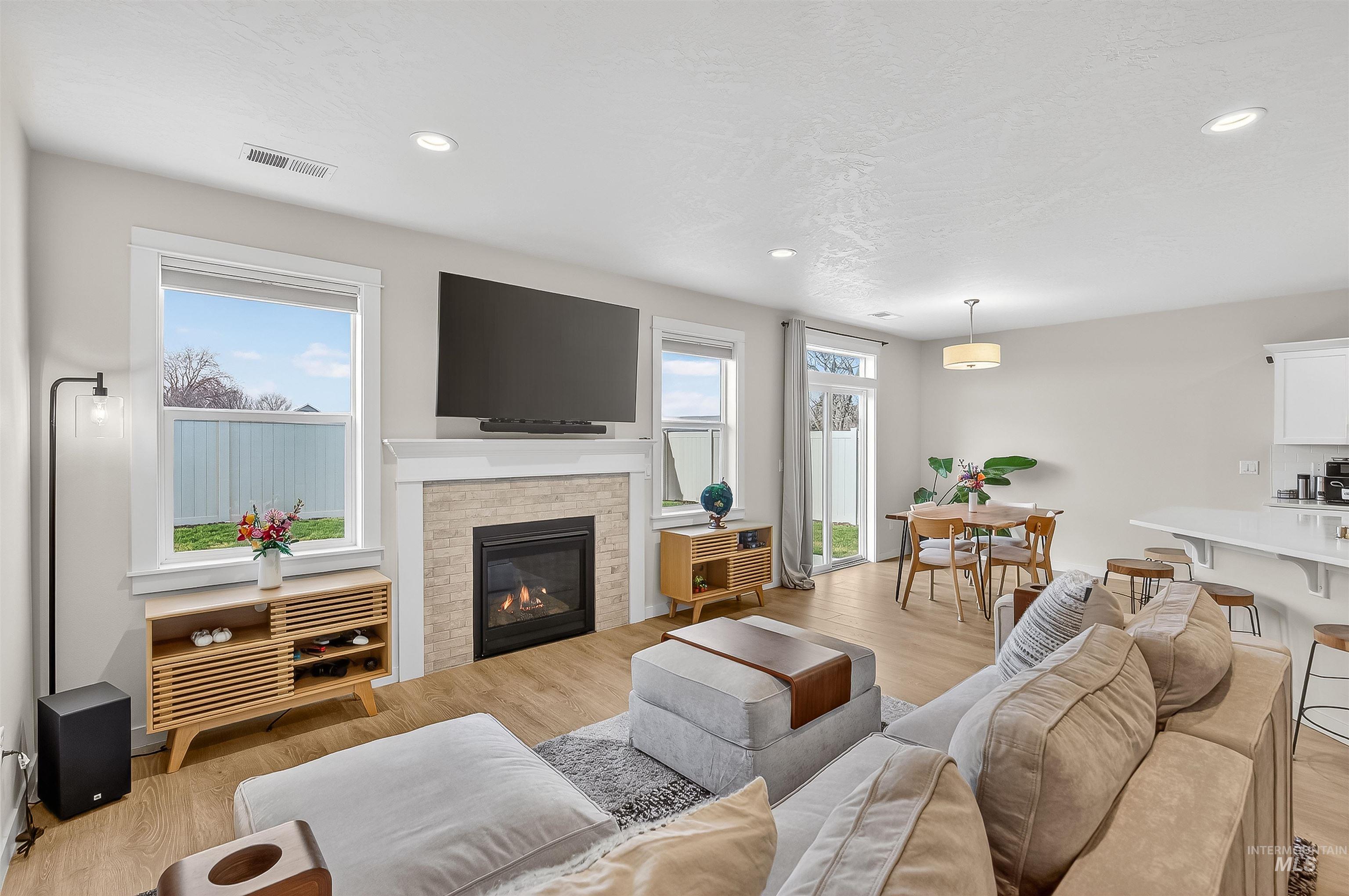 2418 Legacy Court, Clarkston, Washington 99403, 3 Bedrooms, 2 Bathrooms, Residential For Sale, Price $415,000,MLS 98972075