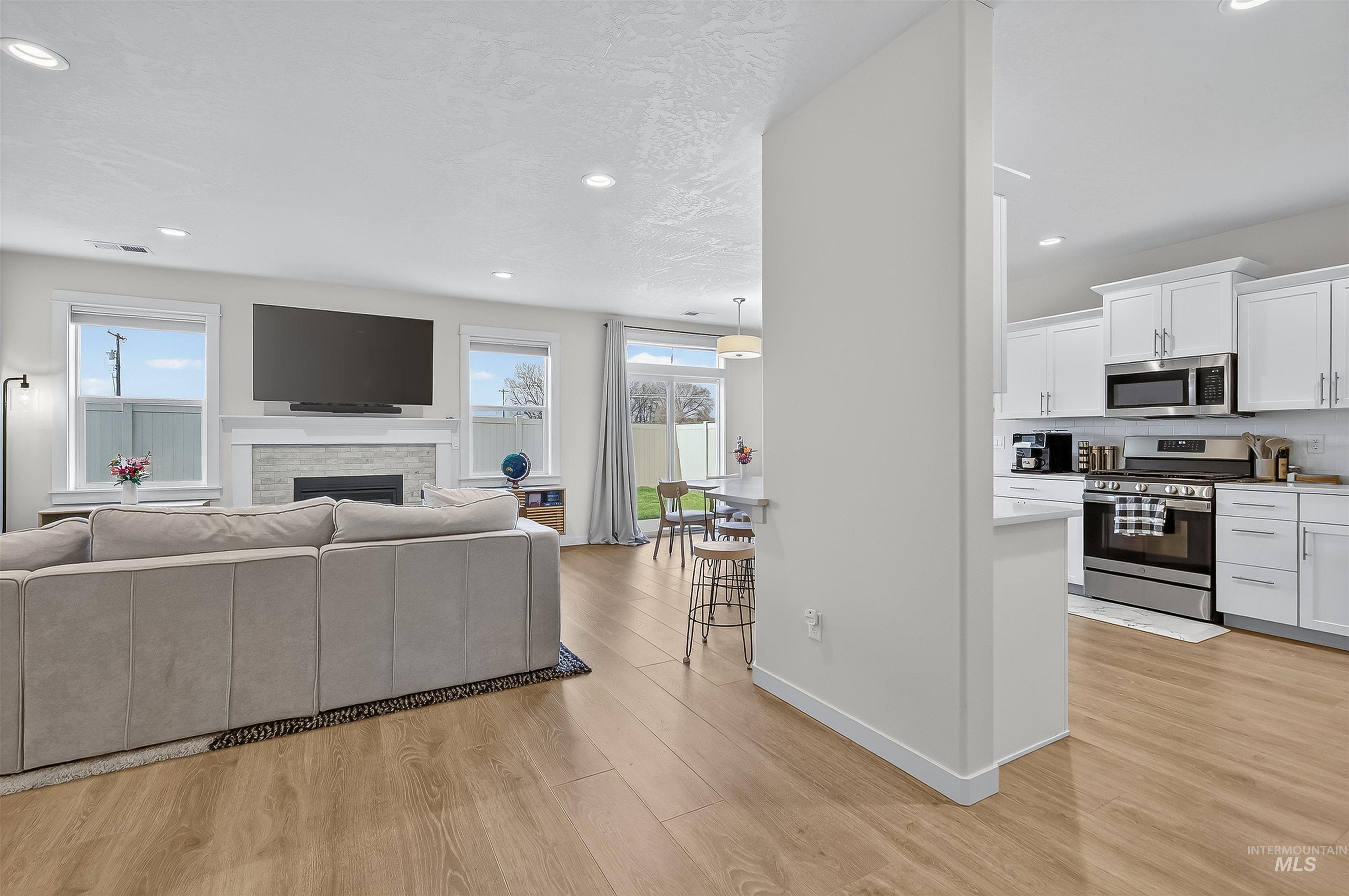 2418 Legacy Court, Clarkston, Washington 99403, 3 Bedrooms, 2 Bathrooms, Residential For Sale, Price $415,000,MLS 98972075