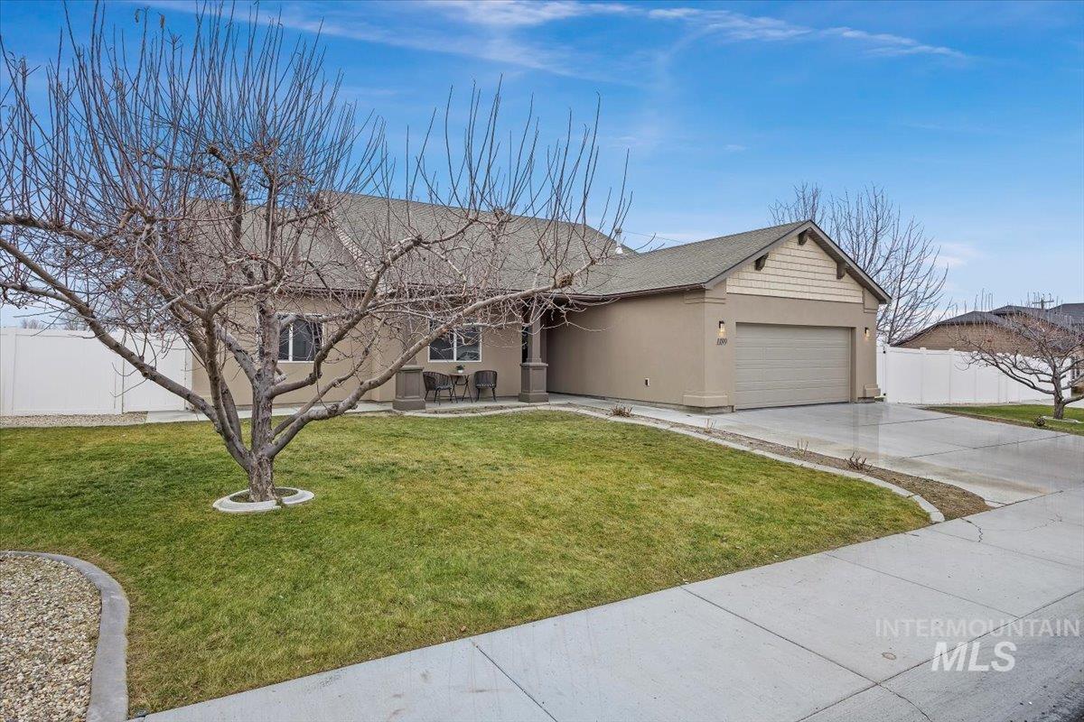 1189 Trail Crest Rd, Twin Falls, Idaho 83301, 3 Bedrooms, 2 Bathrooms, Residential For Sale, Price $464,900,MLS 98972084