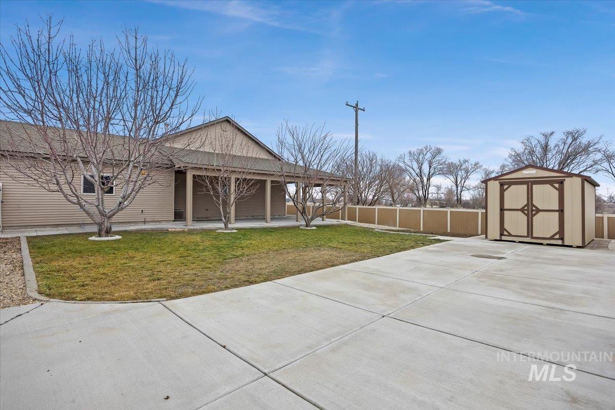 1189 Trail Crest Rd, Twin Falls, Idaho 83301, 3 Bedrooms, 2 Bathrooms, Residential For Sale, Price $464,900,MLS 98972084