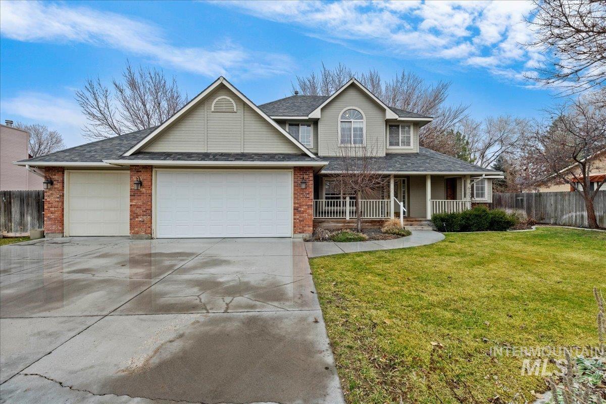 2606 San Marco Way, Nampa, Idaho 83686-7921, 4 Bedrooms, 2.5 Bathrooms, Residential For Sale, Price $490,000,MLS 98972085