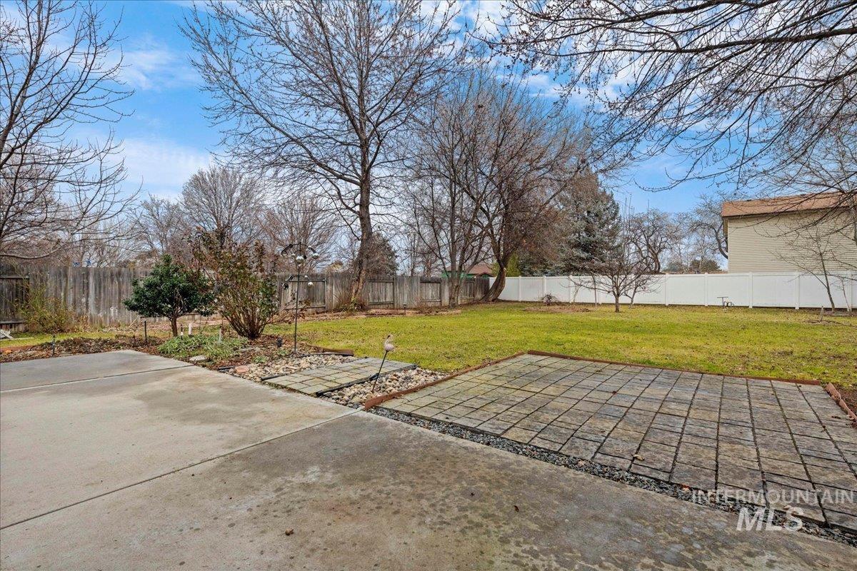 2606 San Marco Way, Nampa, Idaho 83686-7921, 4 Bedrooms, 2.5 Bathrooms, Residential For Sale, Price $490,000,MLS 98972085