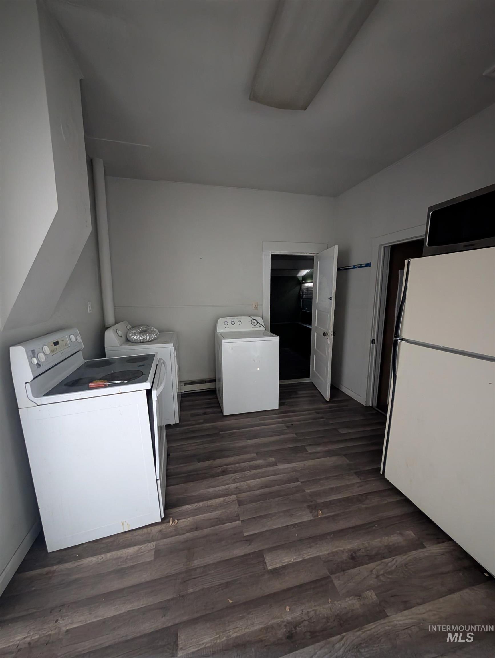 529 N 5th Ave, Twin Falls, Idaho 83301, 2 Bedrooms, 1 Bathroom, Residential For Sale, Price $325,000,MLS 98972088