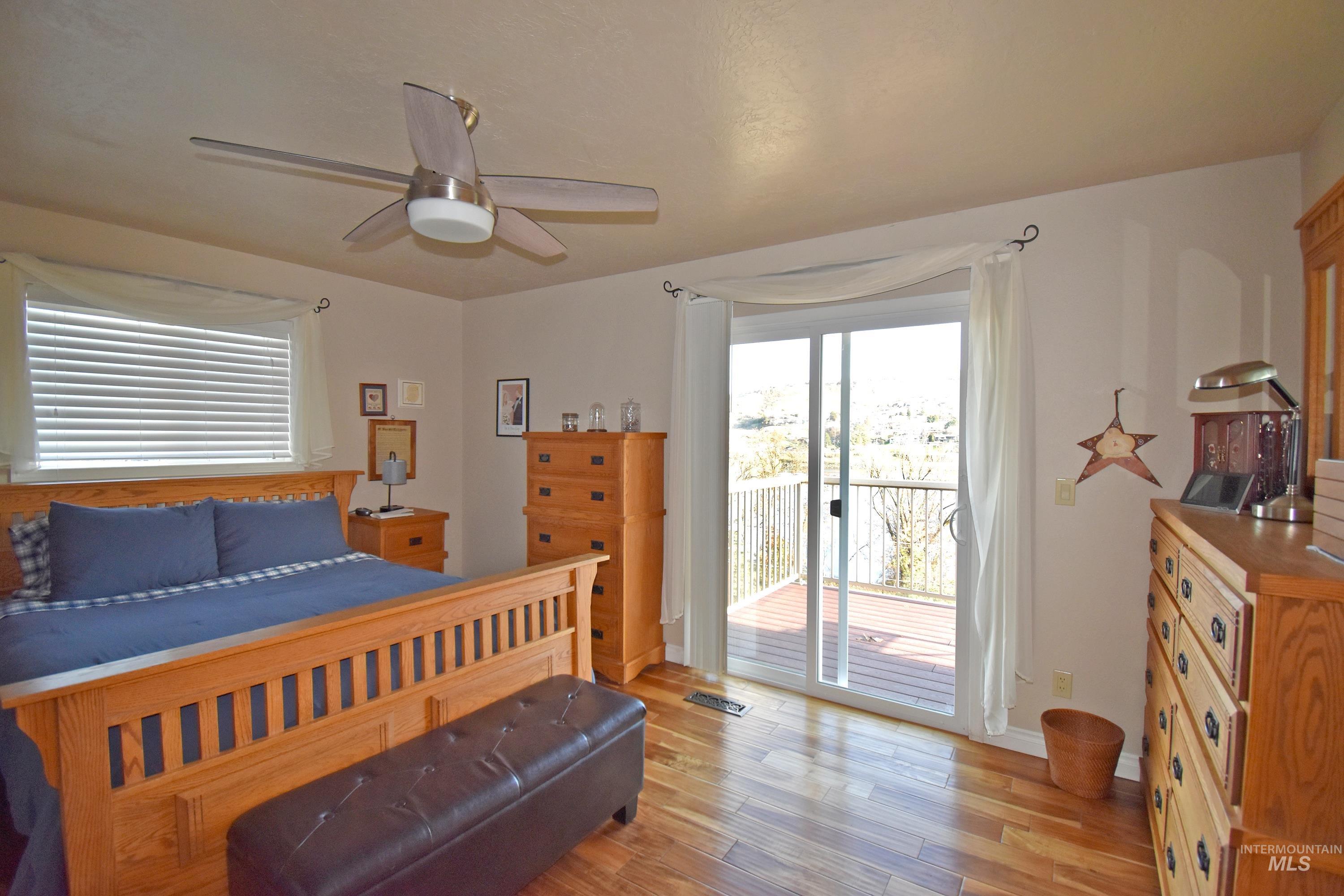 1909 Parkview Ct, Clarkston, Washington 99403, 4 Bedrooms, 2 Bathrooms, Residential For Sale, Price $525,000,MLS 98972089