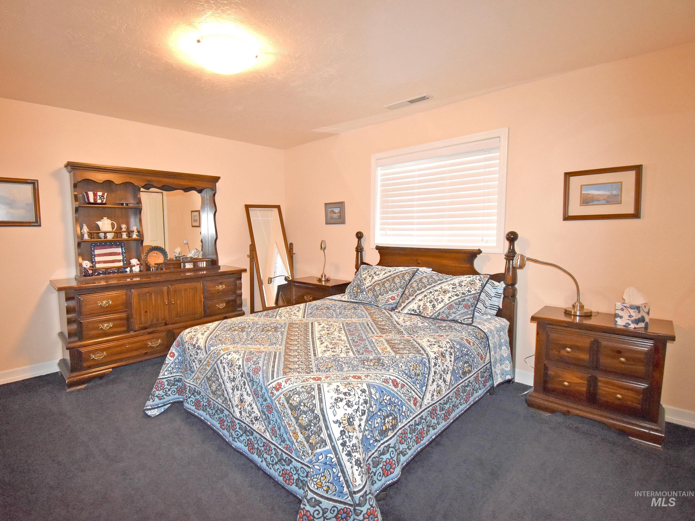 1909 Parkview Ct, Clarkston, Washington 99403, 4 Bedrooms, 2 Bathrooms, Residential For Sale, Price $525,000,MLS 98972089