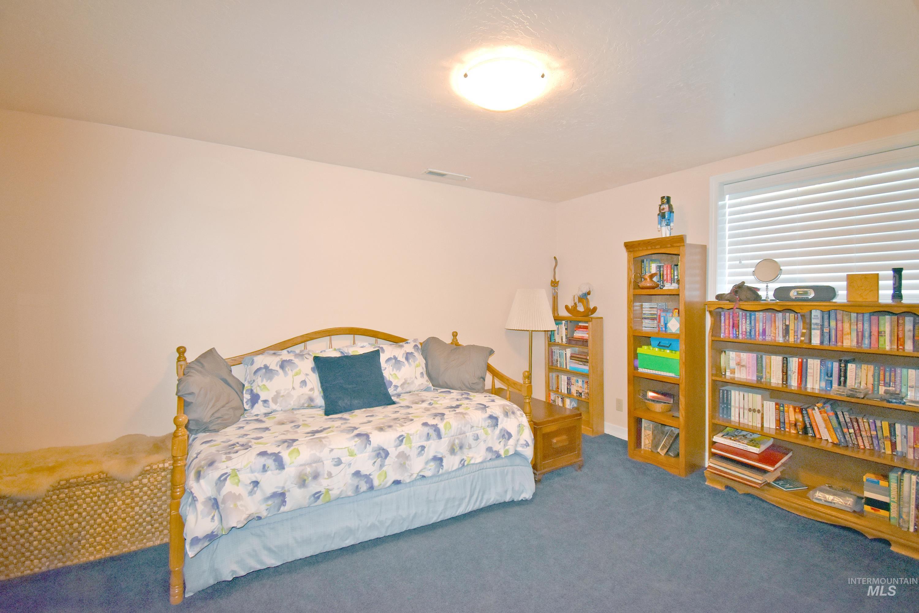 1909 Parkview Ct, Clarkston, Washington 99403, 4 Bedrooms, 2 Bathrooms, Residential For Sale, Price $525,000,MLS 98972089