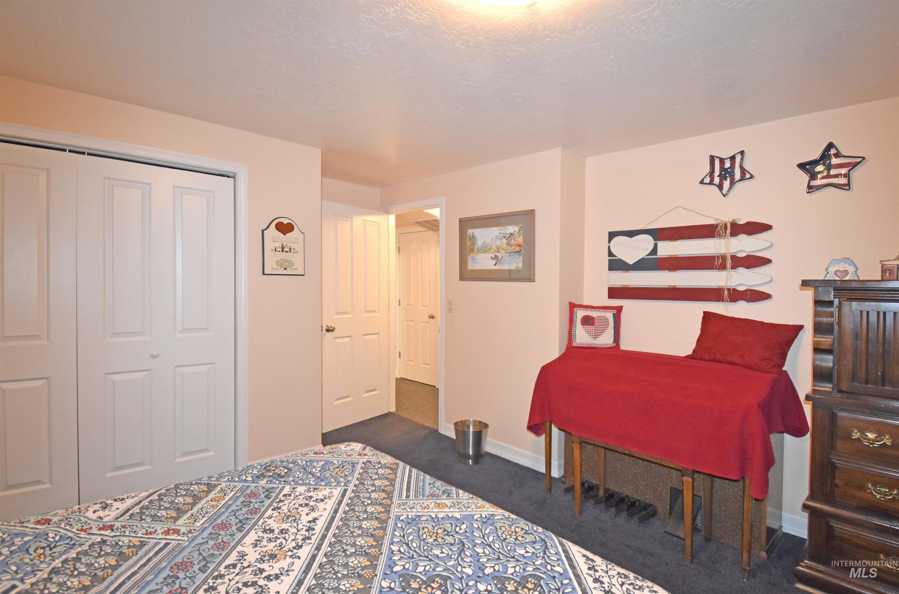 1909 Parkview Ct, Clarkston, Washington 99403, 4 Bedrooms, 2 Bathrooms, Residential For Sale, Price $525,000,MLS 98972089