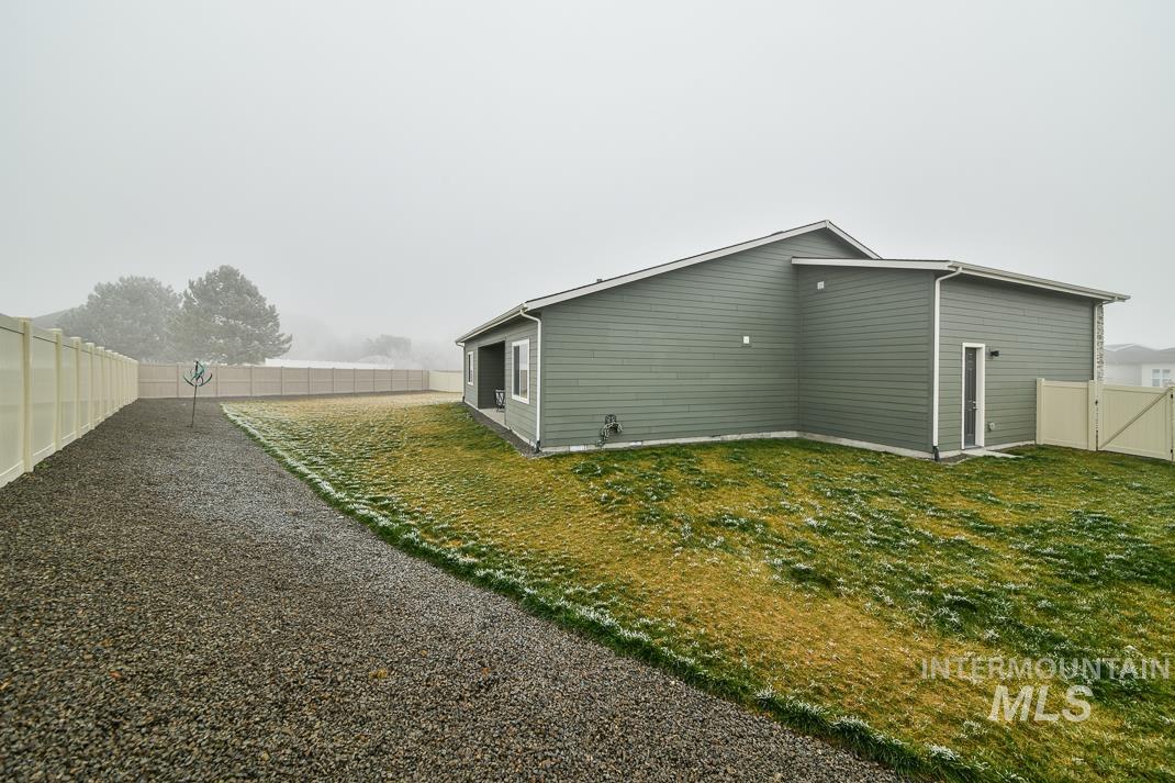 5610 Sparky Ave, Caldwell, Idaho 83607, 3 Bedrooms, 2.5 Bathrooms, Residential For Sale, Price $579,999,MLS 98972090
