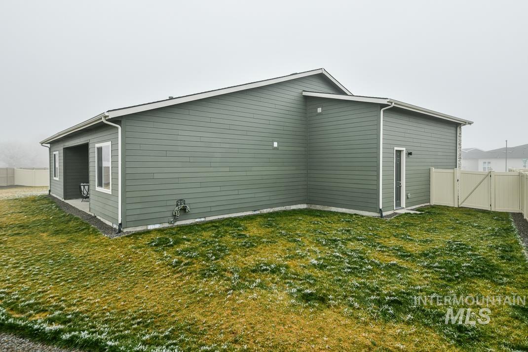 5610 Sparky Ave, Caldwell, Idaho 83607, 3 Bedrooms, 2.5 Bathrooms, Residential For Sale, Price $579,999,MLS 98972090