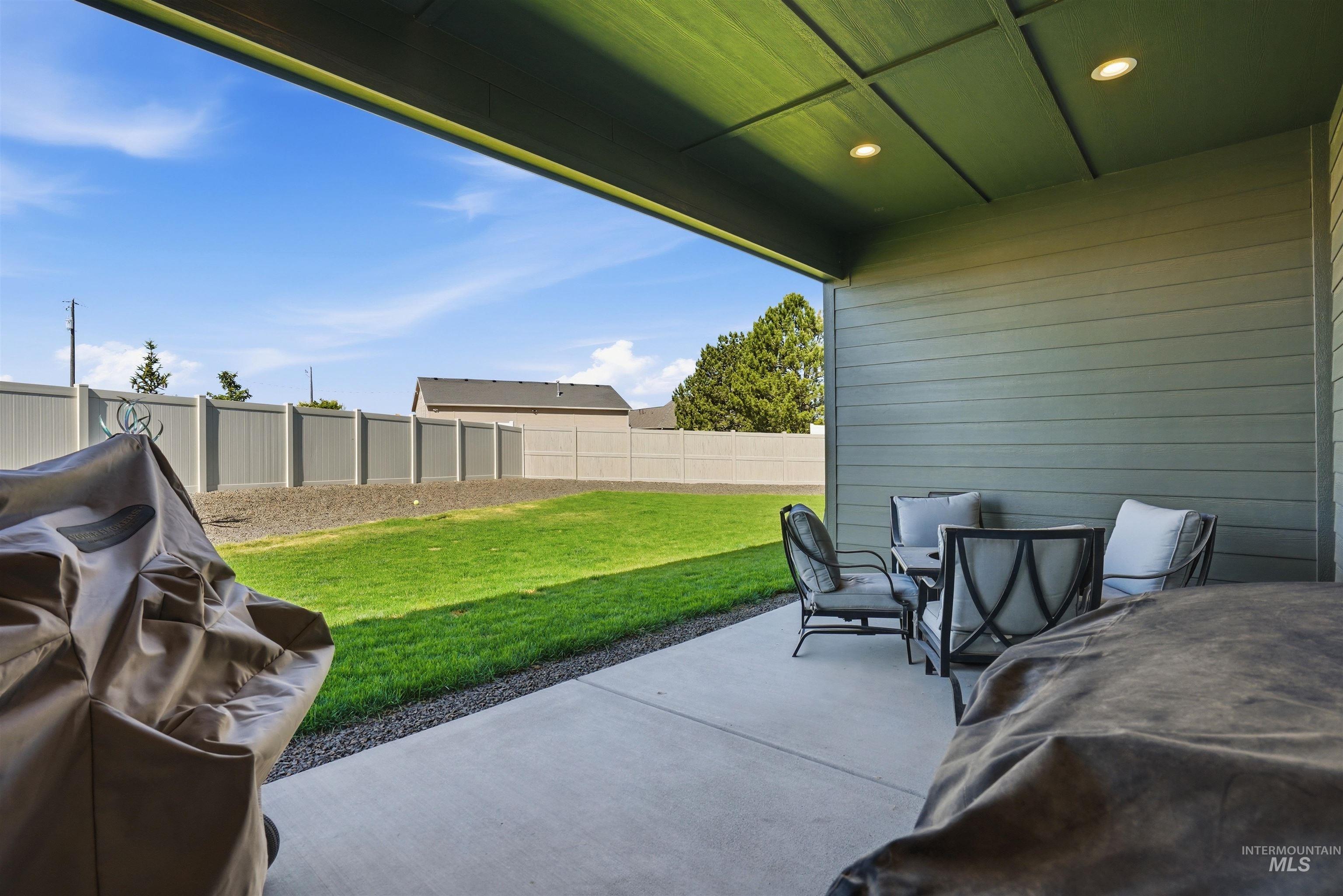 5610 Sparky Ave, Caldwell, Idaho 83607, 3 Bedrooms, 2.5 Bathrooms, Residential For Sale, Price $569,999,MLS 98972090