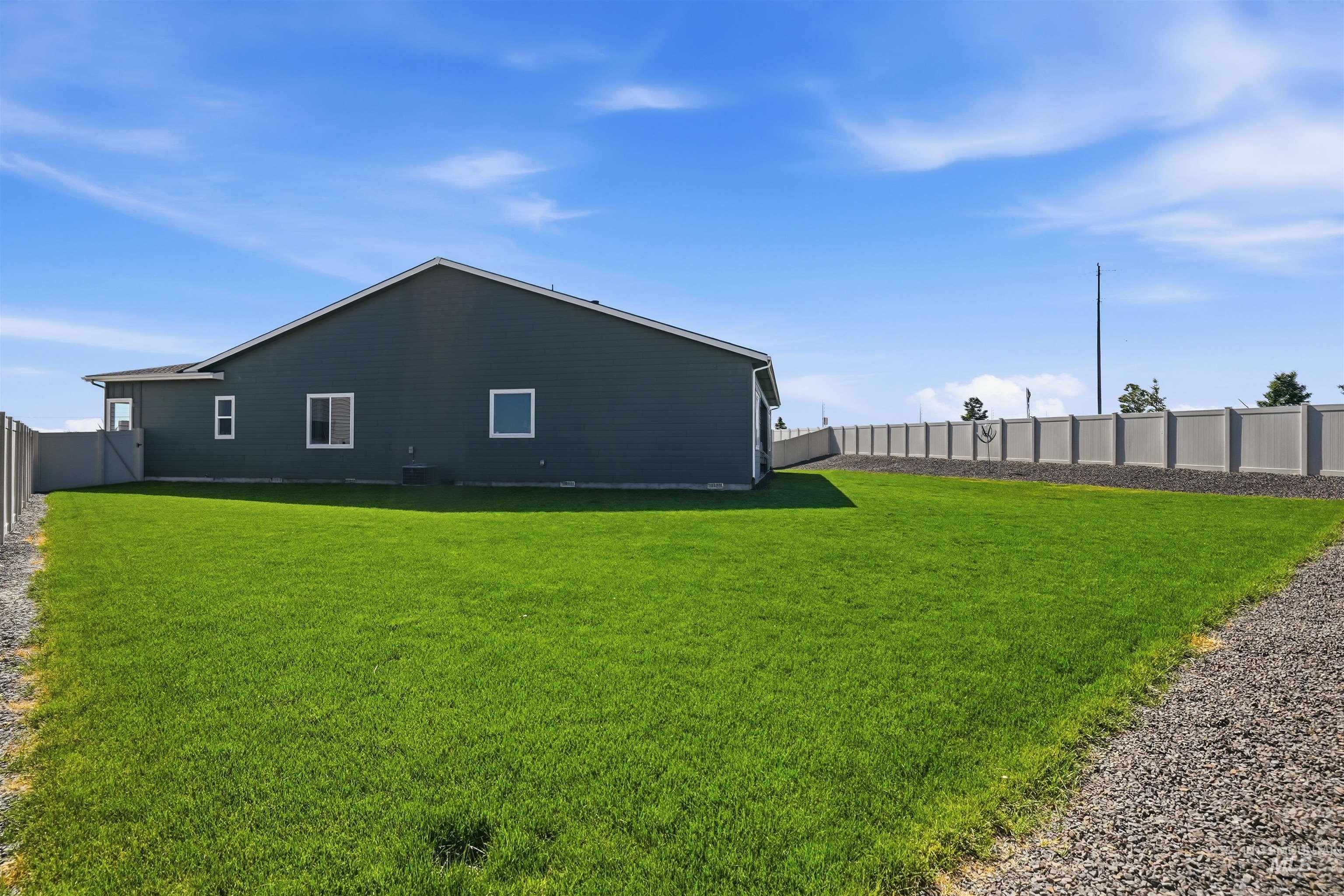 5610 Sparky Ave, Caldwell, Idaho 83607, 3 Bedrooms, 2.5 Bathrooms, Residential For Sale, Price $569,999,MLS 98972090