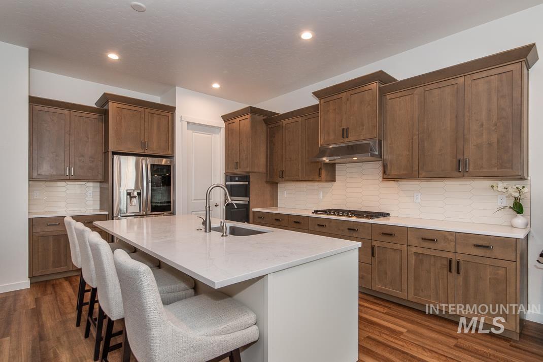 5610 Sparky Ave, Caldwell, Idaho 83607, 3 Bedrooms, 2.5 Bathrooms, Residential For Sale, Price $569,999,MLS 98972090