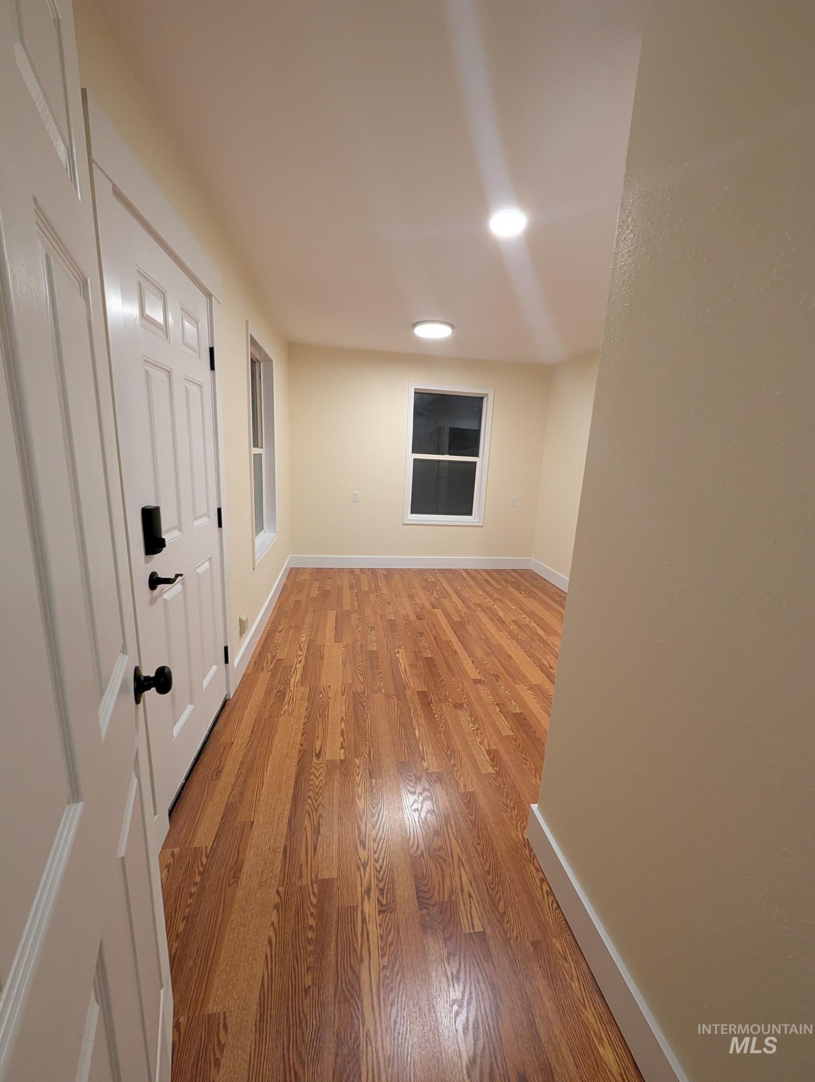 421 N 12th Ave, Buhl, Idaho 83316, 3 Bedrooms, 2 Bathrooms, Residential For Sale, Price $269,900,MLS 98972091