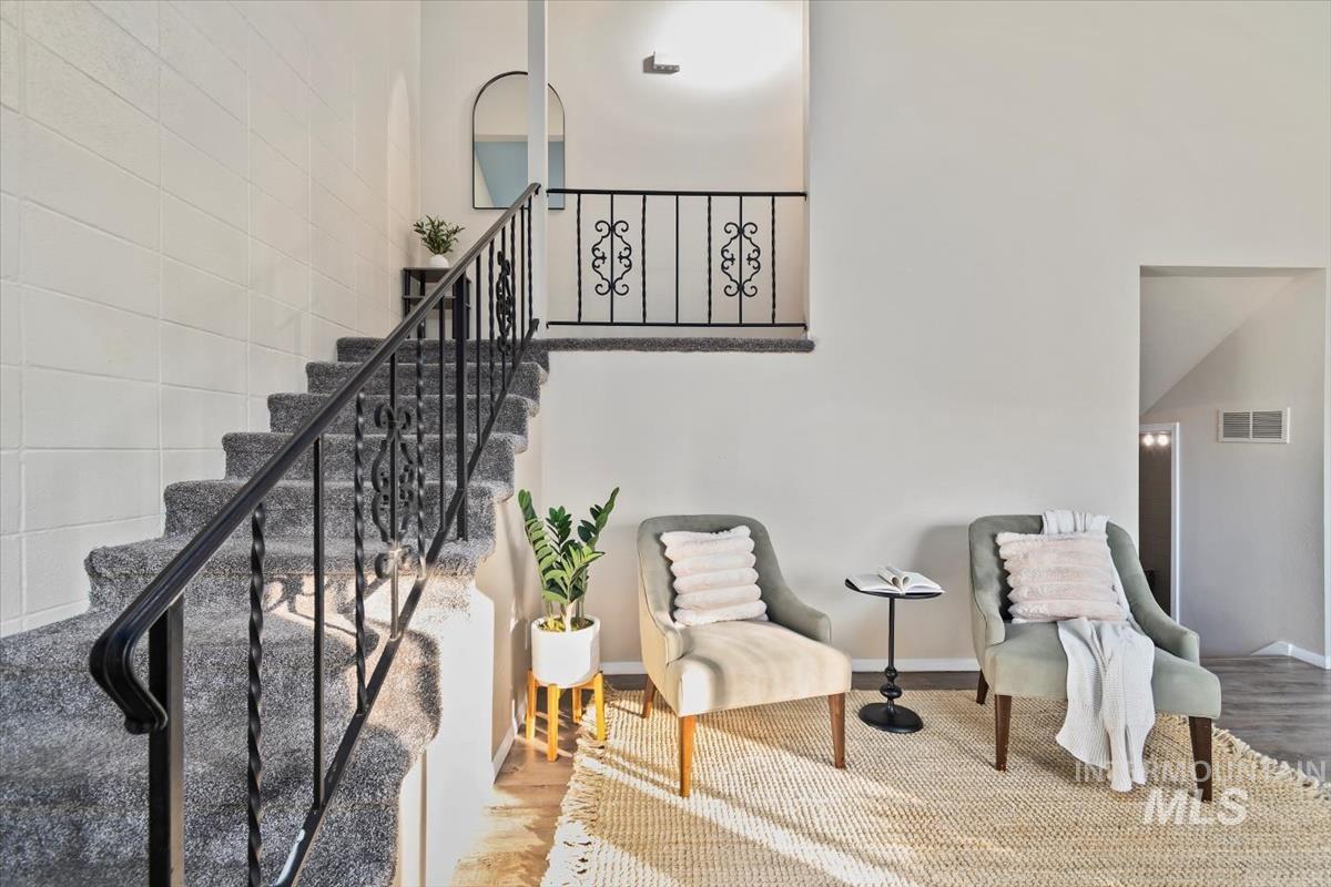 716 NW 8th St, Meridian, Idaho 83642, 2 Bedrooms, 1 Bathroom, Residential For Sale, Price $260,000,MLS 98972092