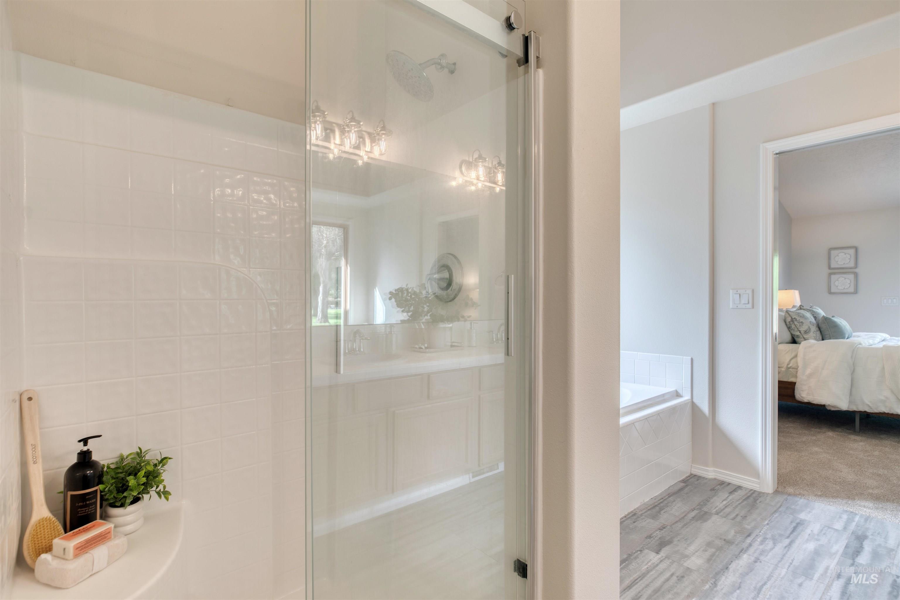 11940 W Kittredge Dr, Kuna, Idaho 83634, 4 Bedrooms, 3 Bathrooms, Residential For Sale, Price $850,000,MLS 98972095