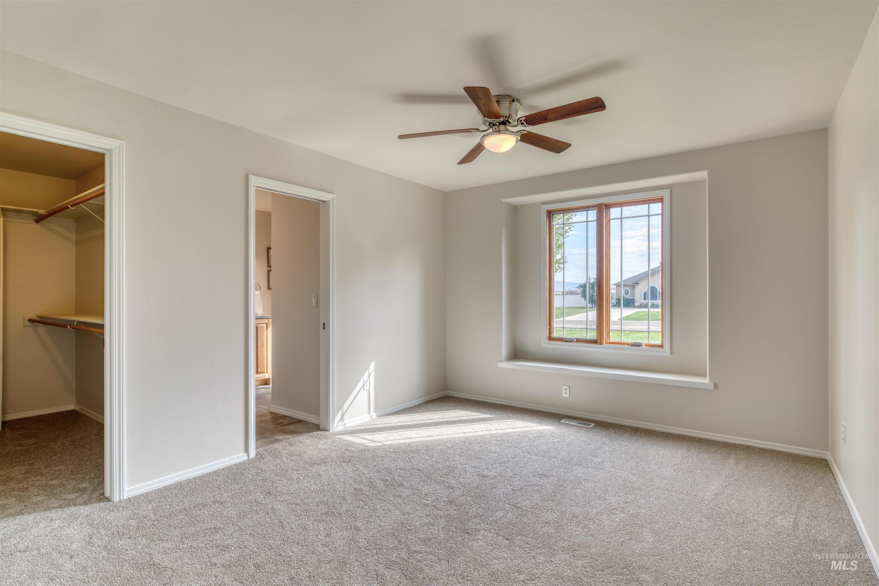 11940 W Kittredge Dr, Kuna, Idaho 83634, 4 Bedrooms, 3 Bathrooms, Residential For Sale, Price $850,000,MLS 98972095