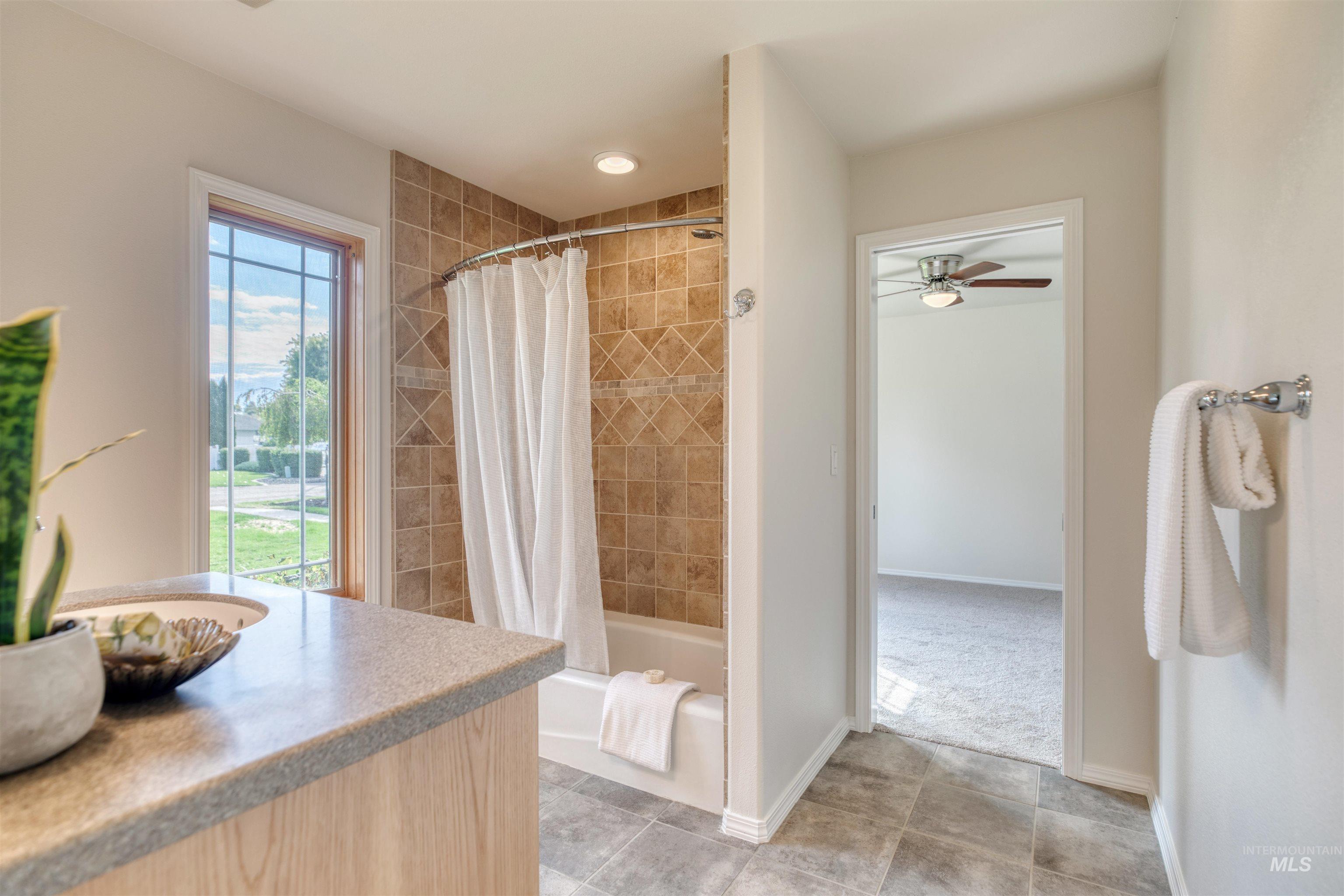 11940 W Kittredge Dr, Kuna, Idaho 83634, 4 Bedrooms, 3 Bathrooms, Residential For Sale, Price $850,000,MLS 98972095