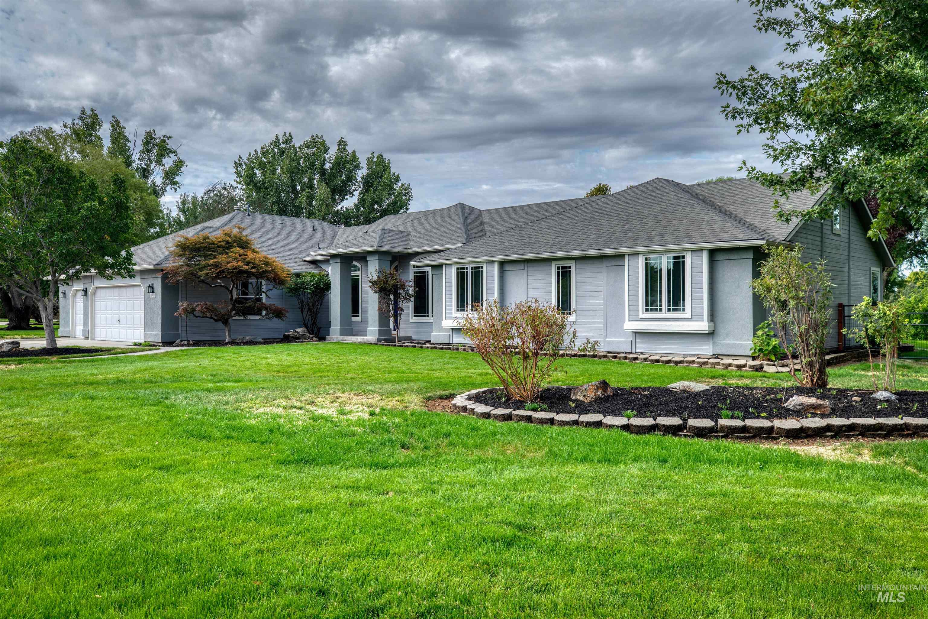 11940 W Kittredge Dr, Kuna, Idaho 83634, 4 Bedrooms, 3 Bathrooms, Residential For Sale, Price $850,000,MLS 98972095