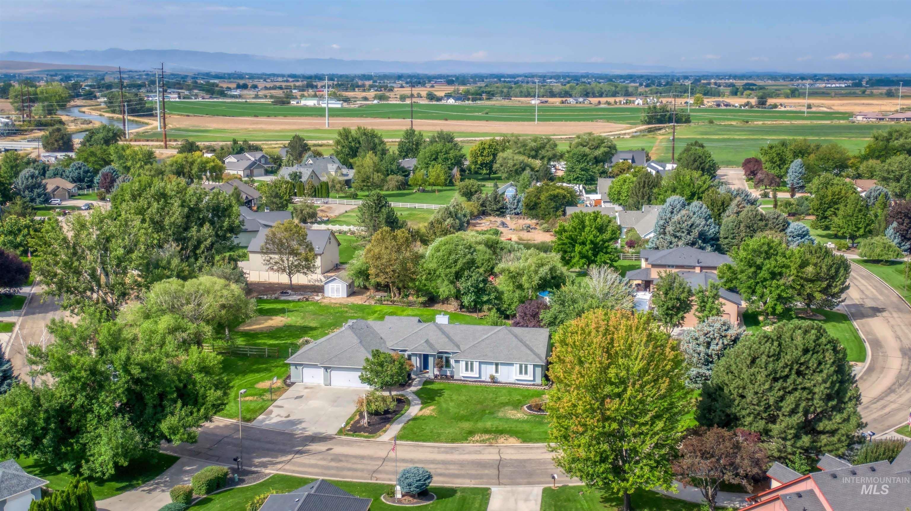 11940 W Kittredge Dr, Kuna, Idaho 83634, 4 Bedrooms, 3 Bathrooms, Residential For Sale, Price $850,000,MLS 98972095